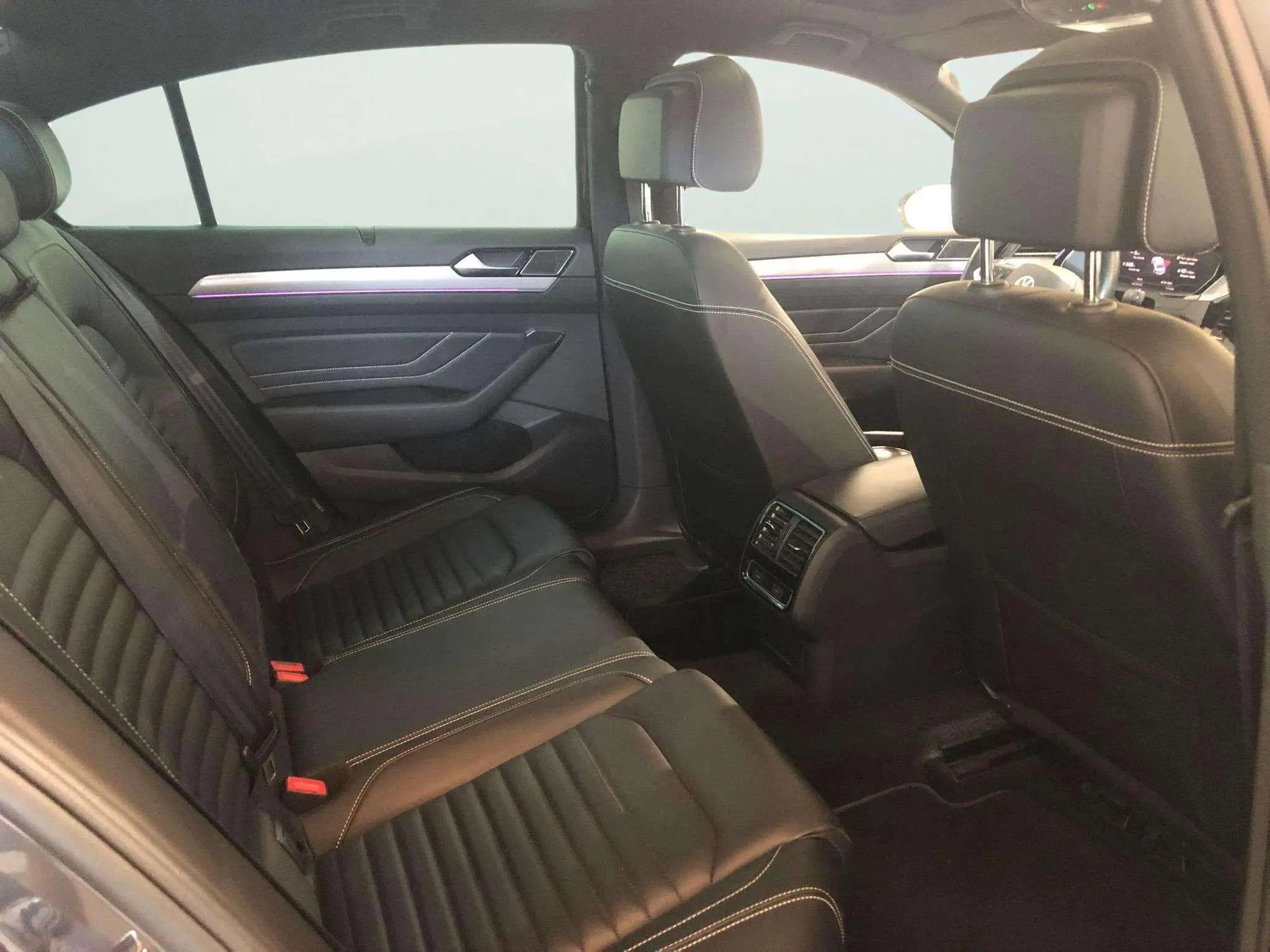 Volkswagen Passat GTE 1.4 TSI e-Power DSG - foto 8