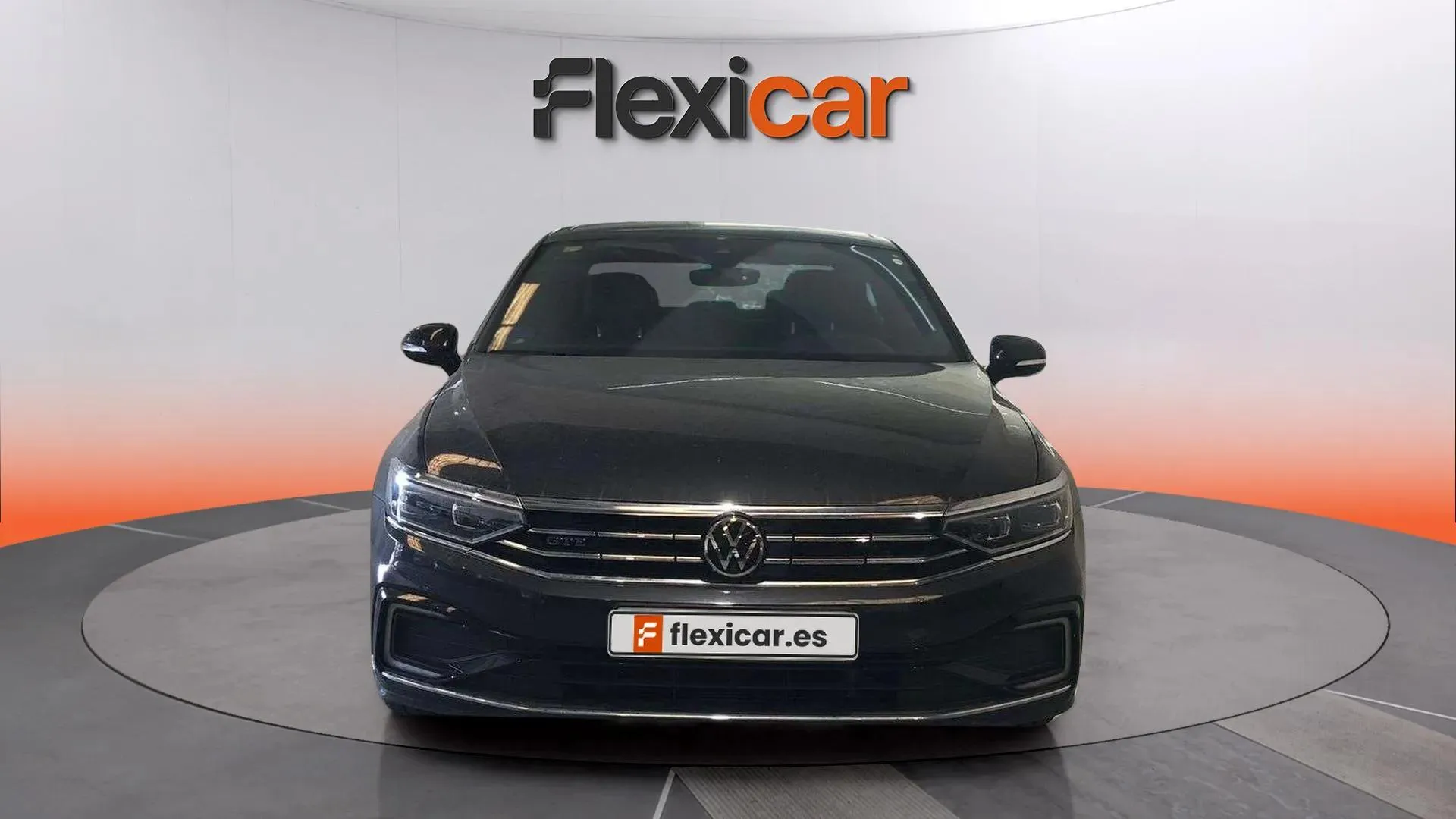 Volkswagen Passat GTE 1.4 TSI e-Power DSG - foto 2
