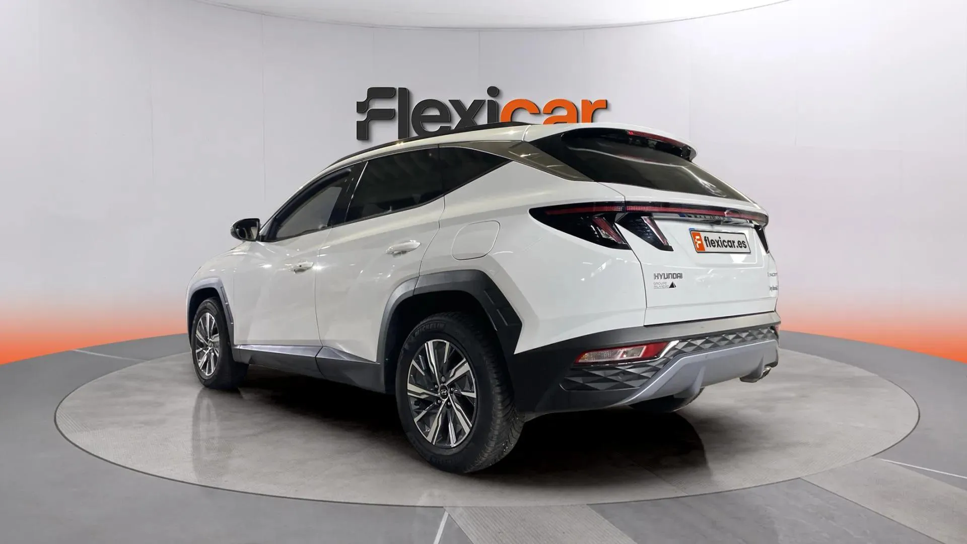 Hyundai Tucson 1.6 T-GDi HEV Maxx Sky - foto 5