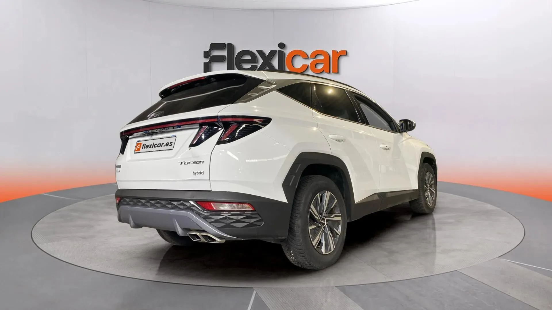 Hyundai Tucson 1.6 T-GDi HEV Maxx Sky - foto 7