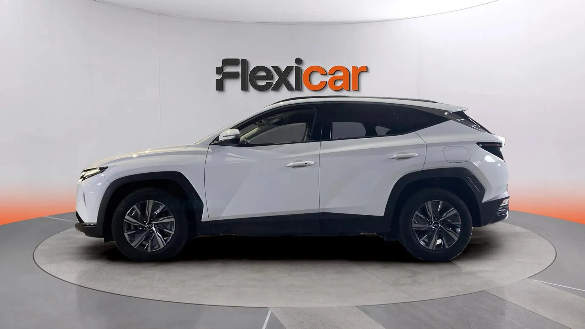 Hyundai Tucson 1.6 T-GDi HEV Maxx Sky - foto 3