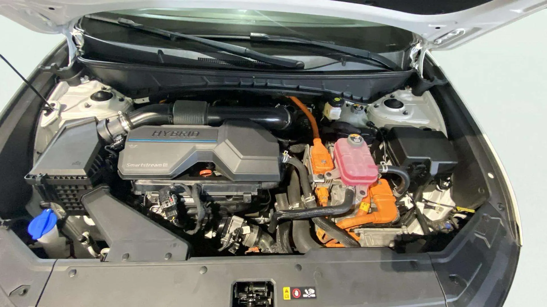Hyundai Tucson 1.6 T-GDi HEV Maxx Sky - foto 20