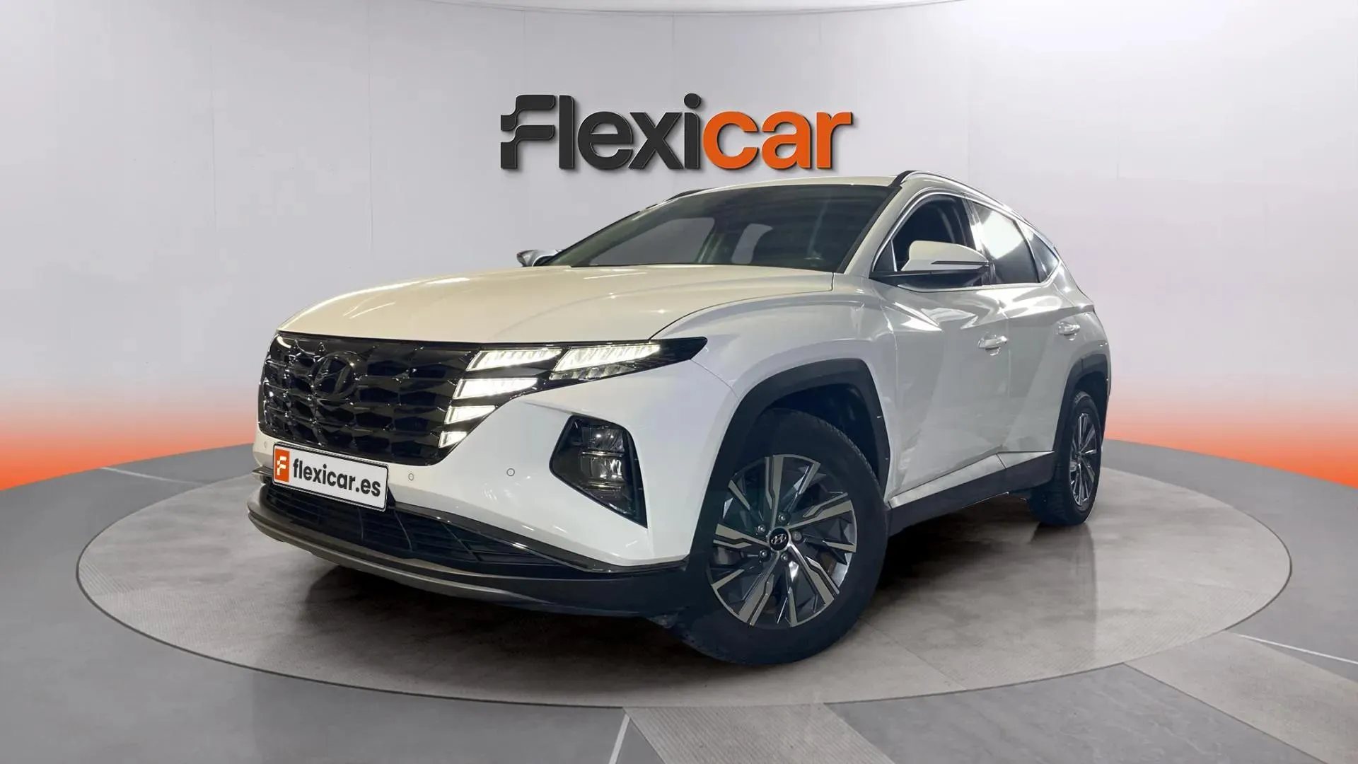 Hyundai Tucson 1.6 T-GDi HEV Maxx Sky - foto 11