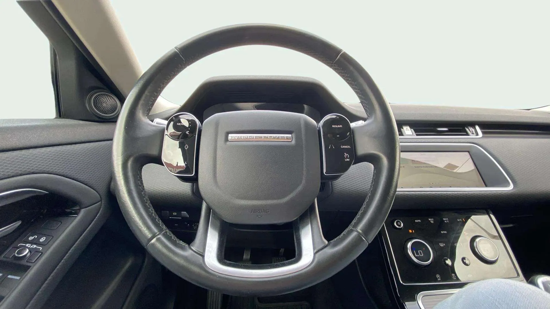 Land Rover Range Rover Evoque 2.0 D150 FWD - foto 8