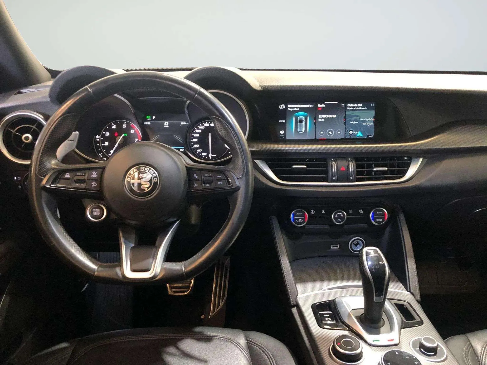 Alfa Romeo Stelvio 2.0 Gasolina Sprint Q4 - foto 5
