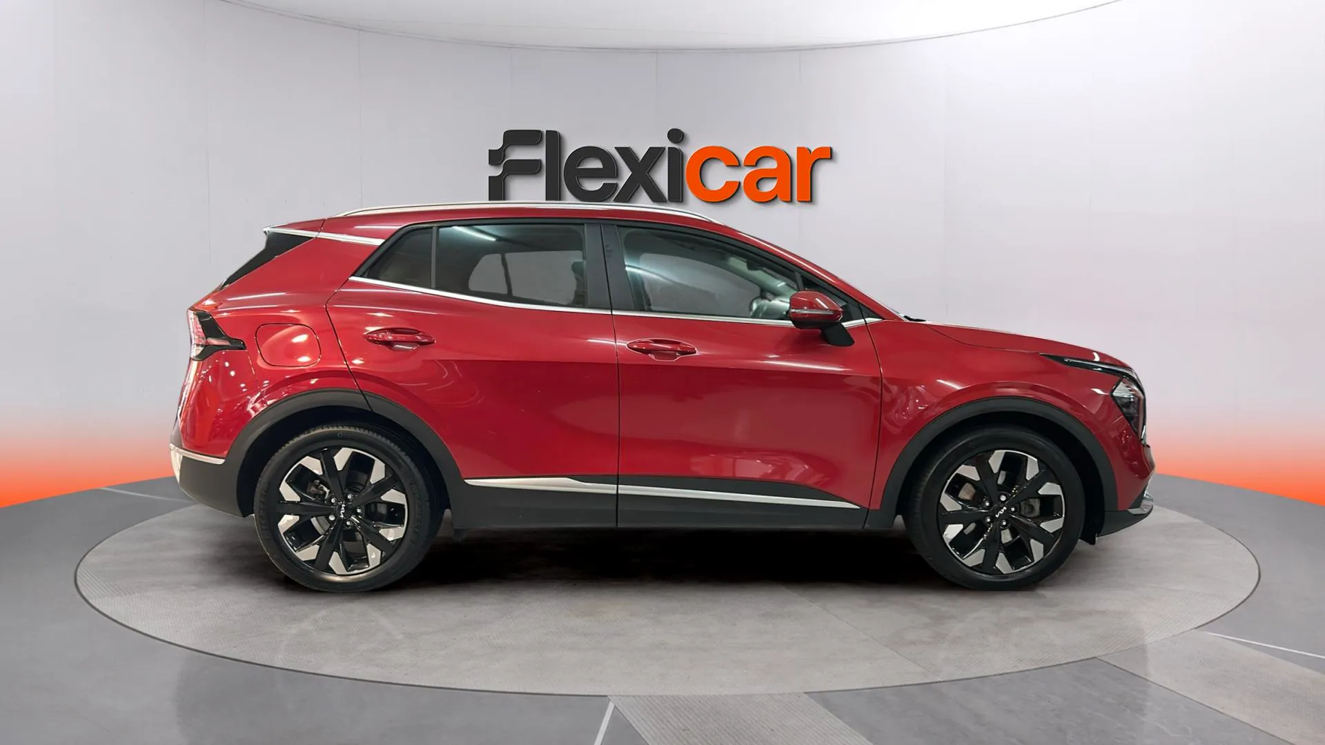 Kia Sportage 1.6 T-GDi PHEV Drive 4x4 - foto 2