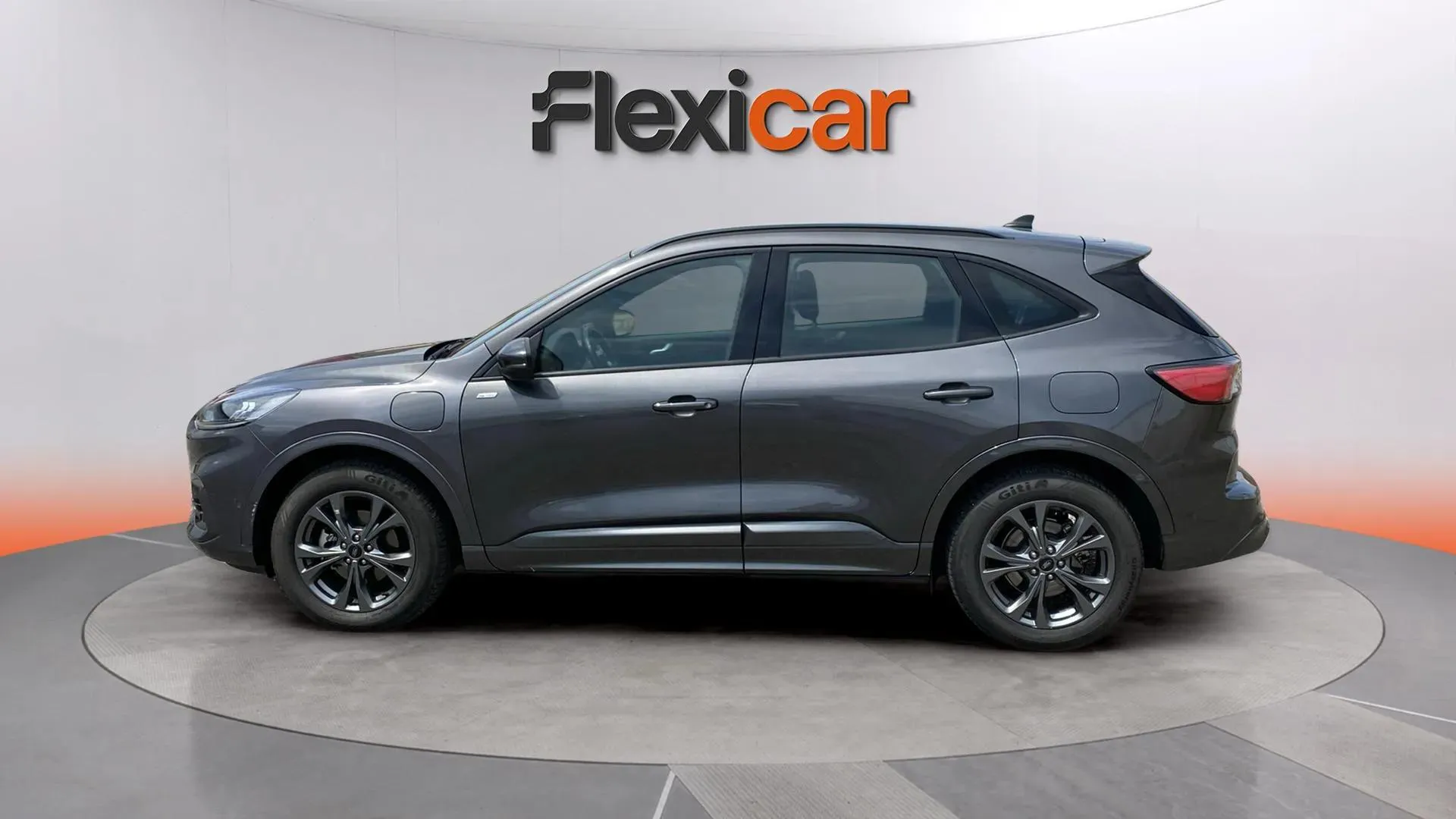 Ford Kuga ST-Line 2.5 Duratec PHEV - foto 4