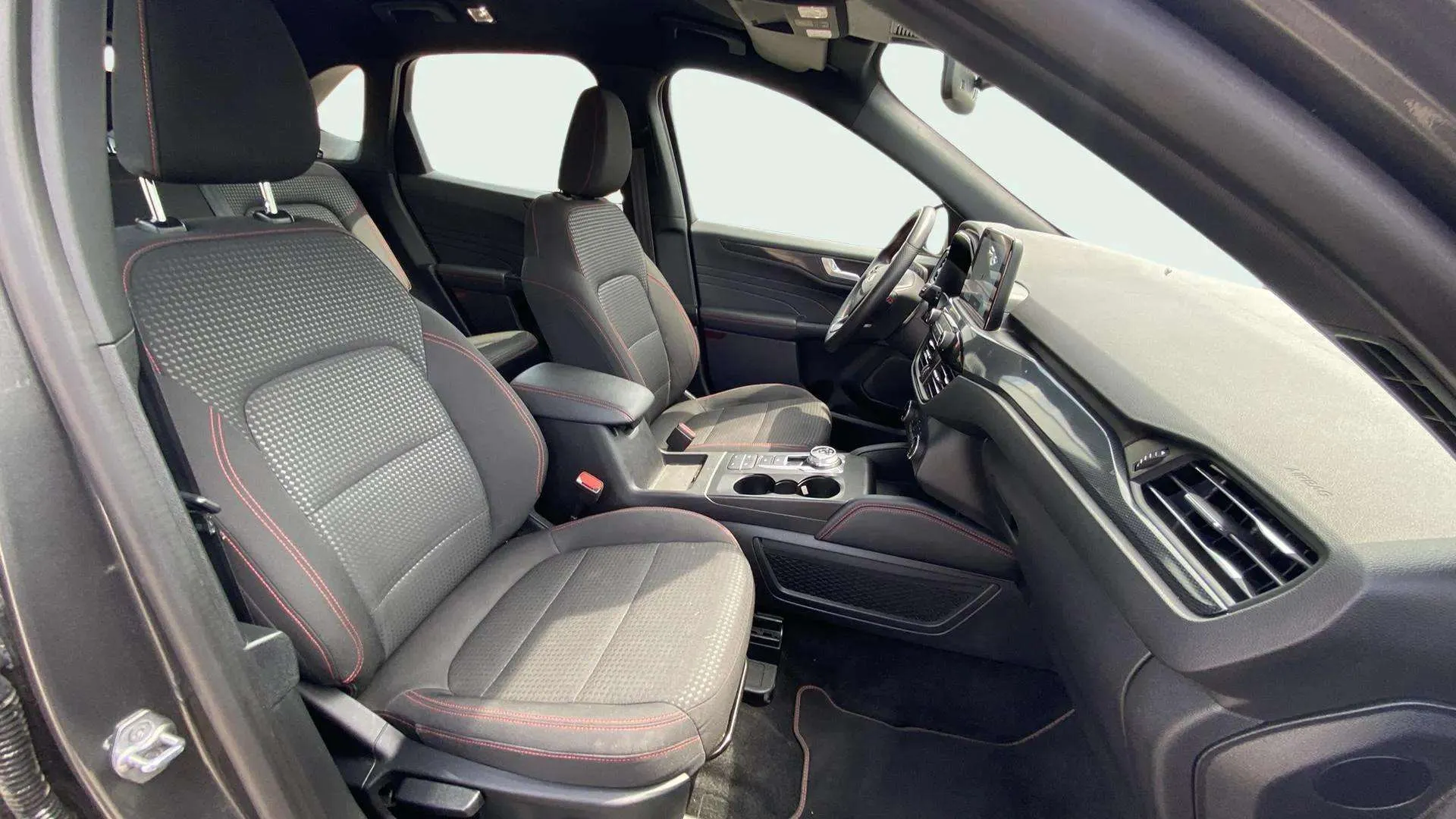 Ford Kuga ST-Line 2.5 Duratec PHEV - foto 14