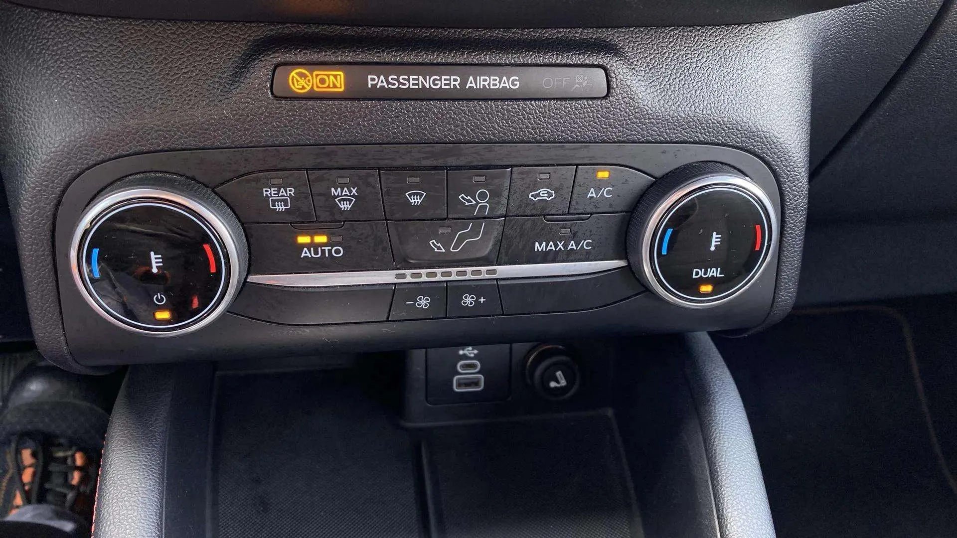 Ford Kuga ST-Line 2.5 Duratec PHEV - foto 23