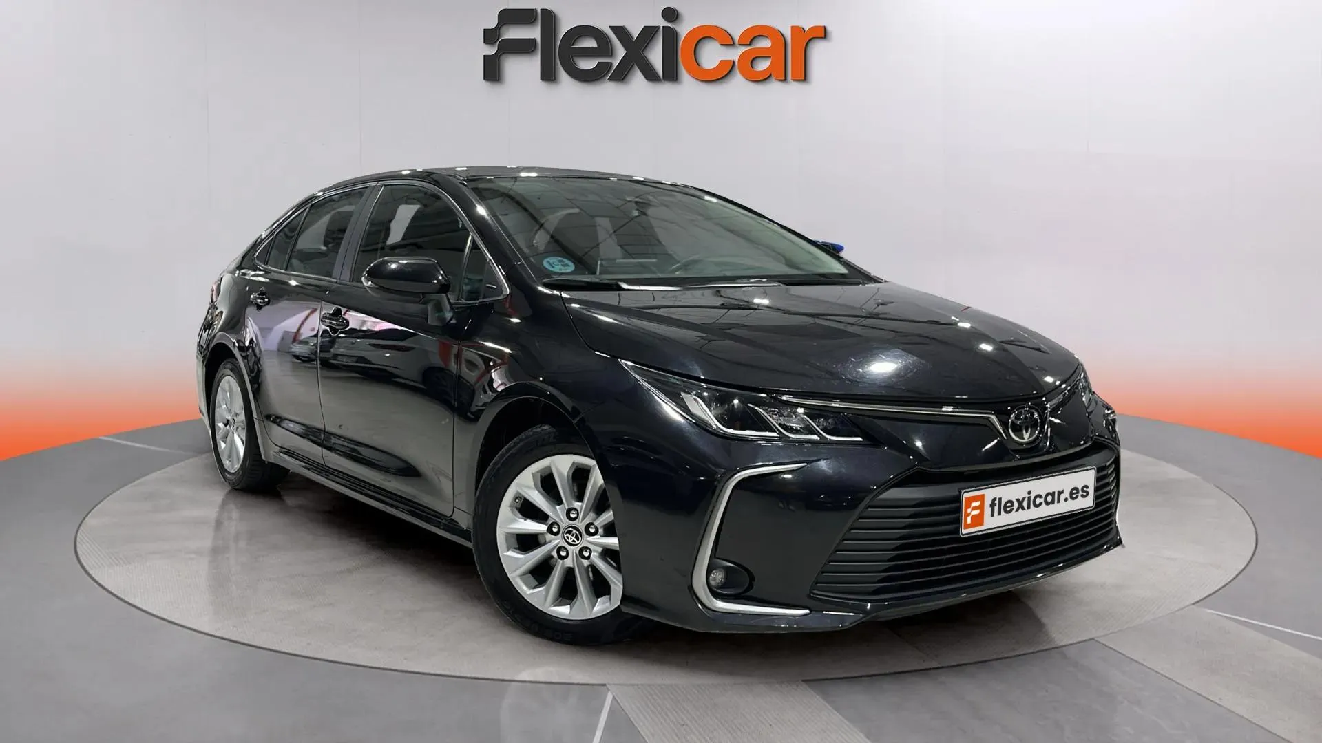 Toyota Corolla Sedan Active Tech