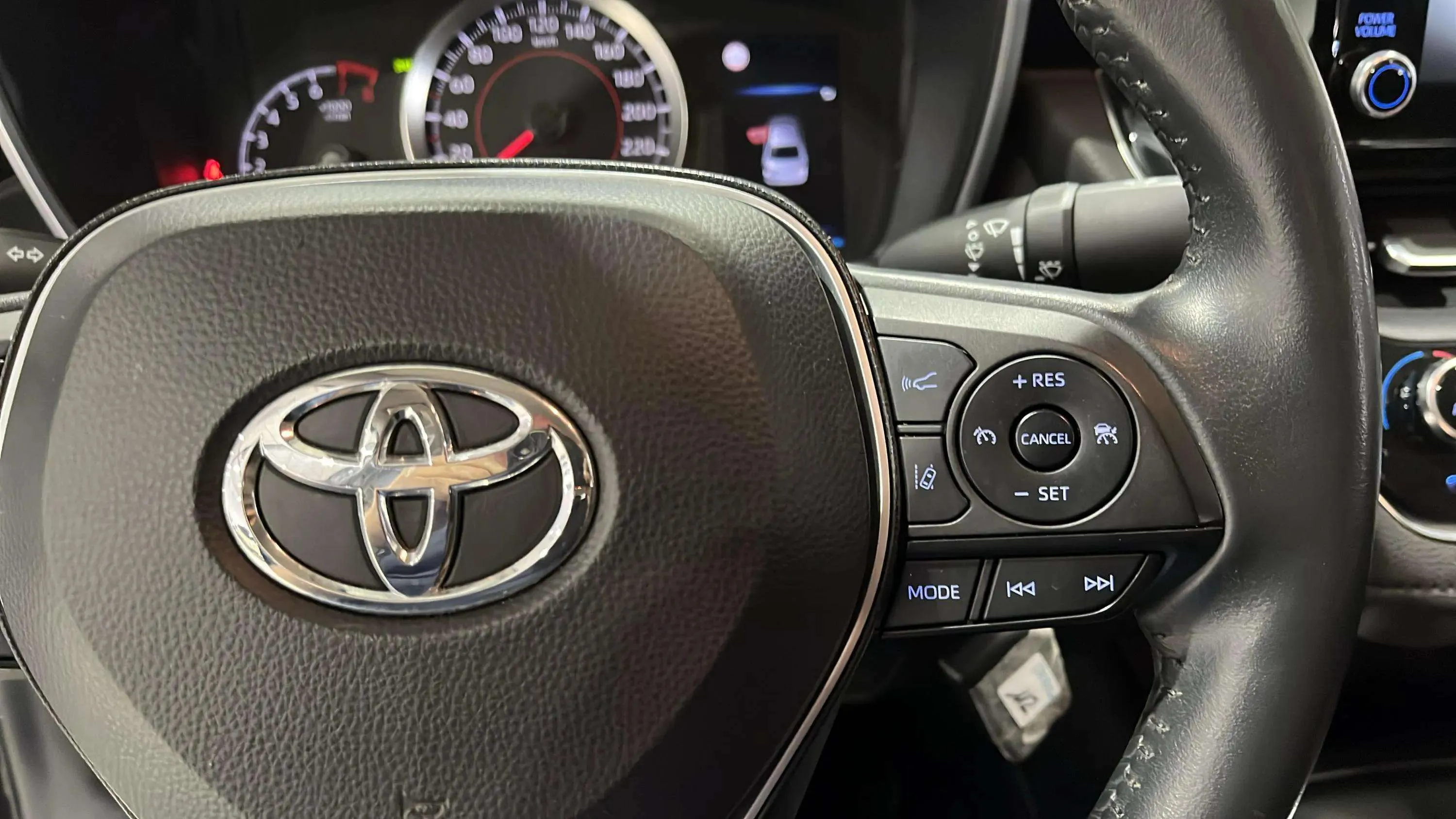 Toyota Corolla Sedan Active Tech - foto 17