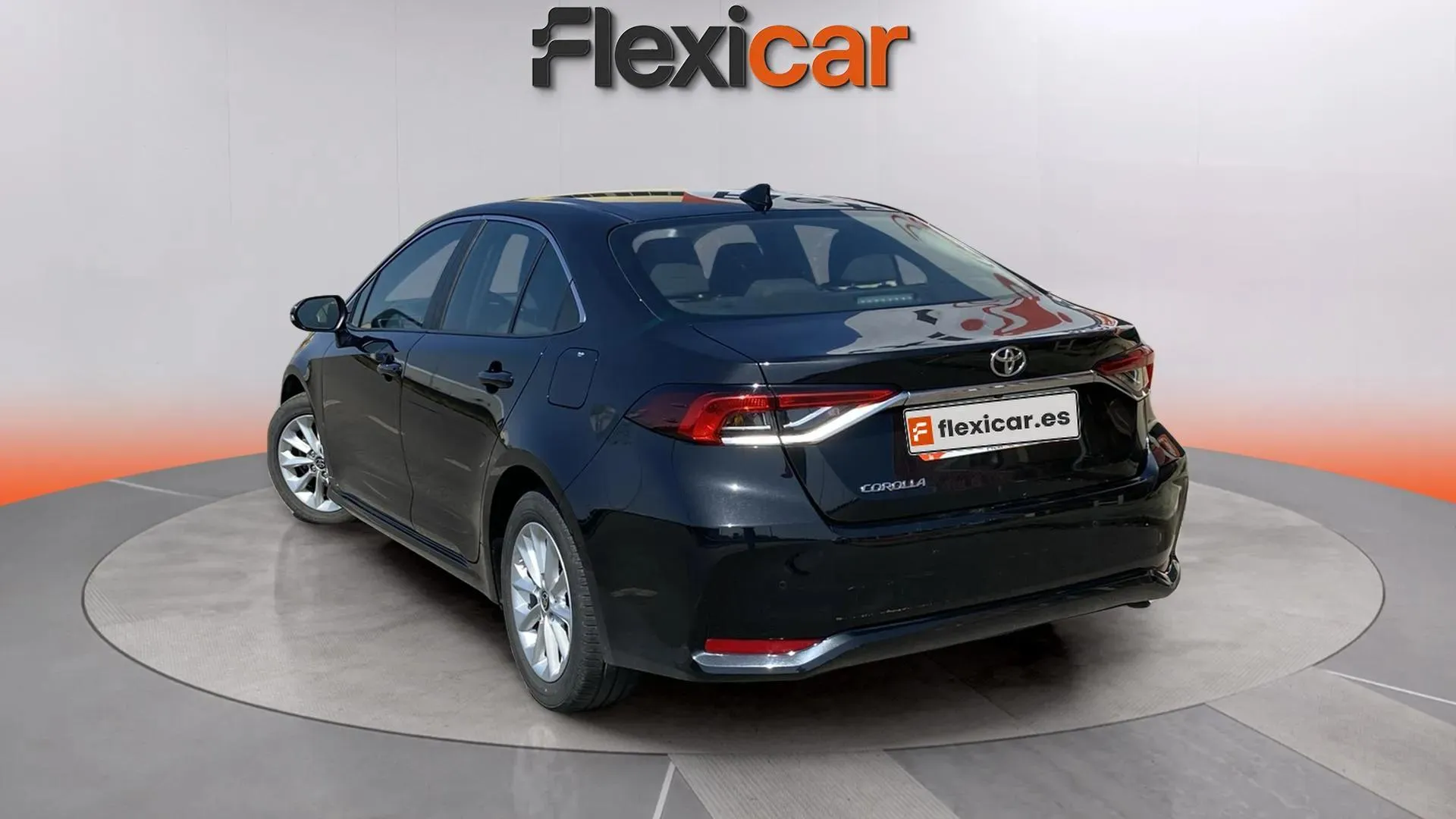 Toyota Corolla Active Plus - foto 5