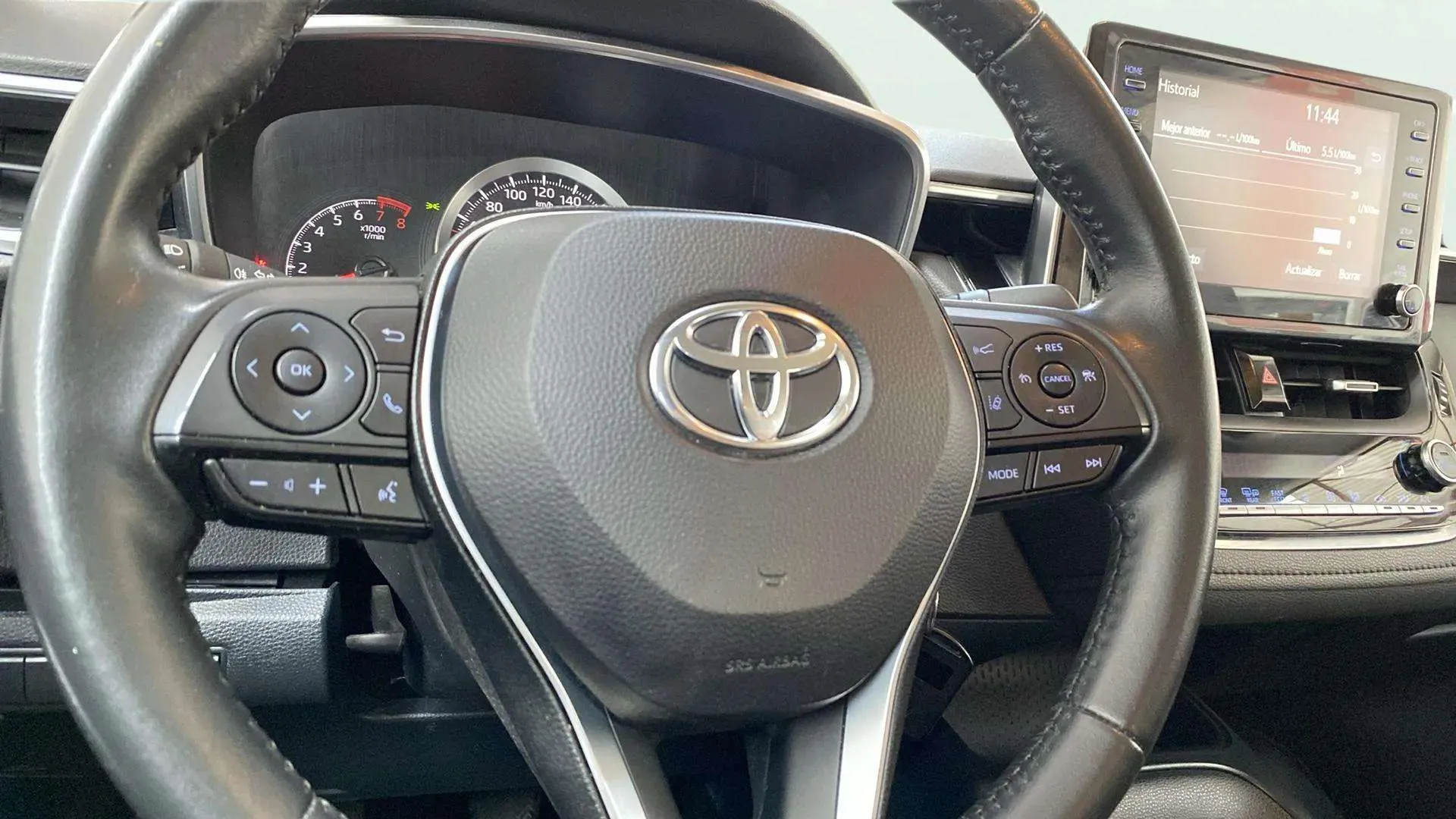 Toyota Corolla Active Plus - foto 18
