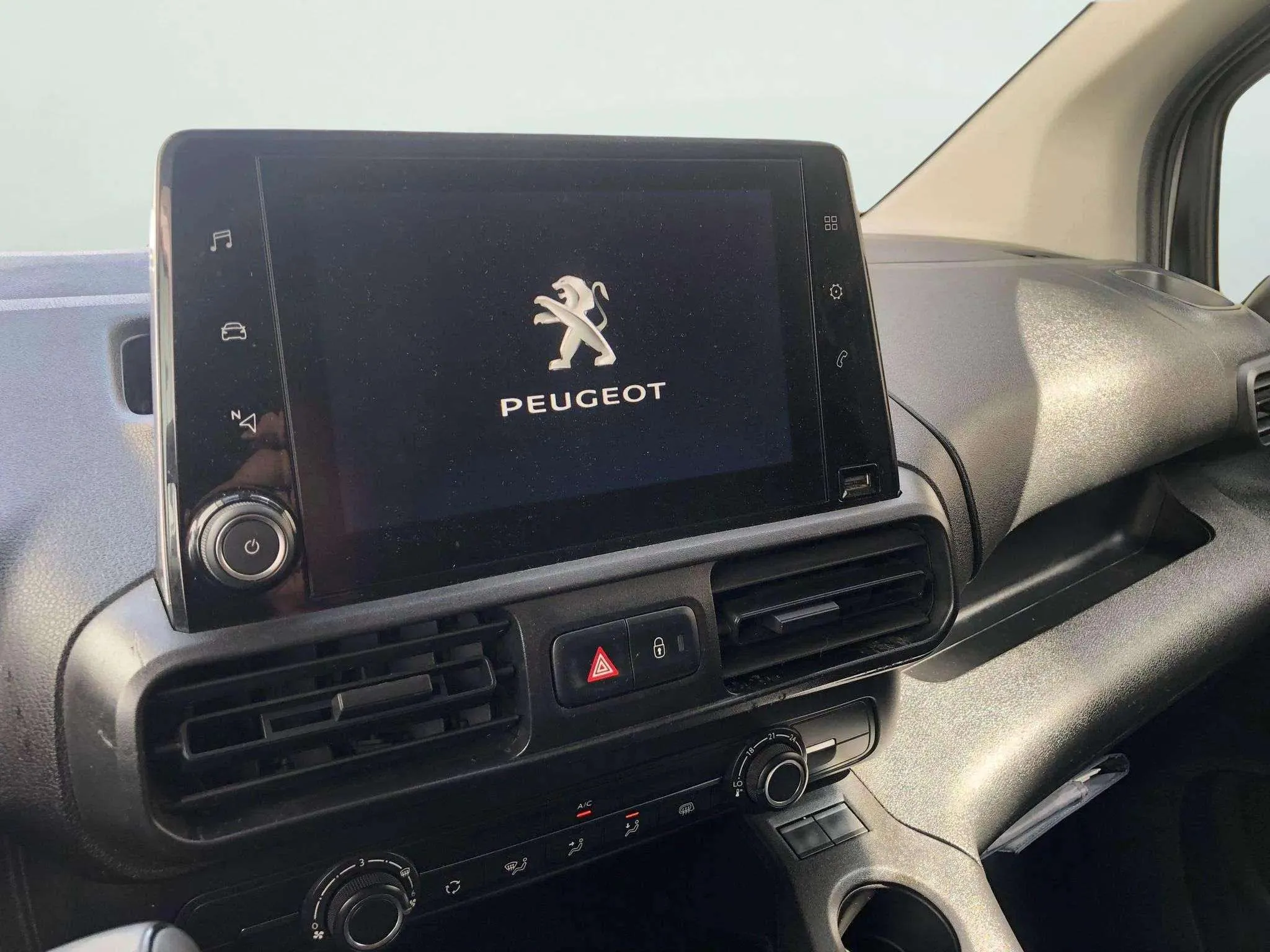 Peugeot Partner Furgón Diesel Partner 1.5BlueHDI Pro Standard - foto 6