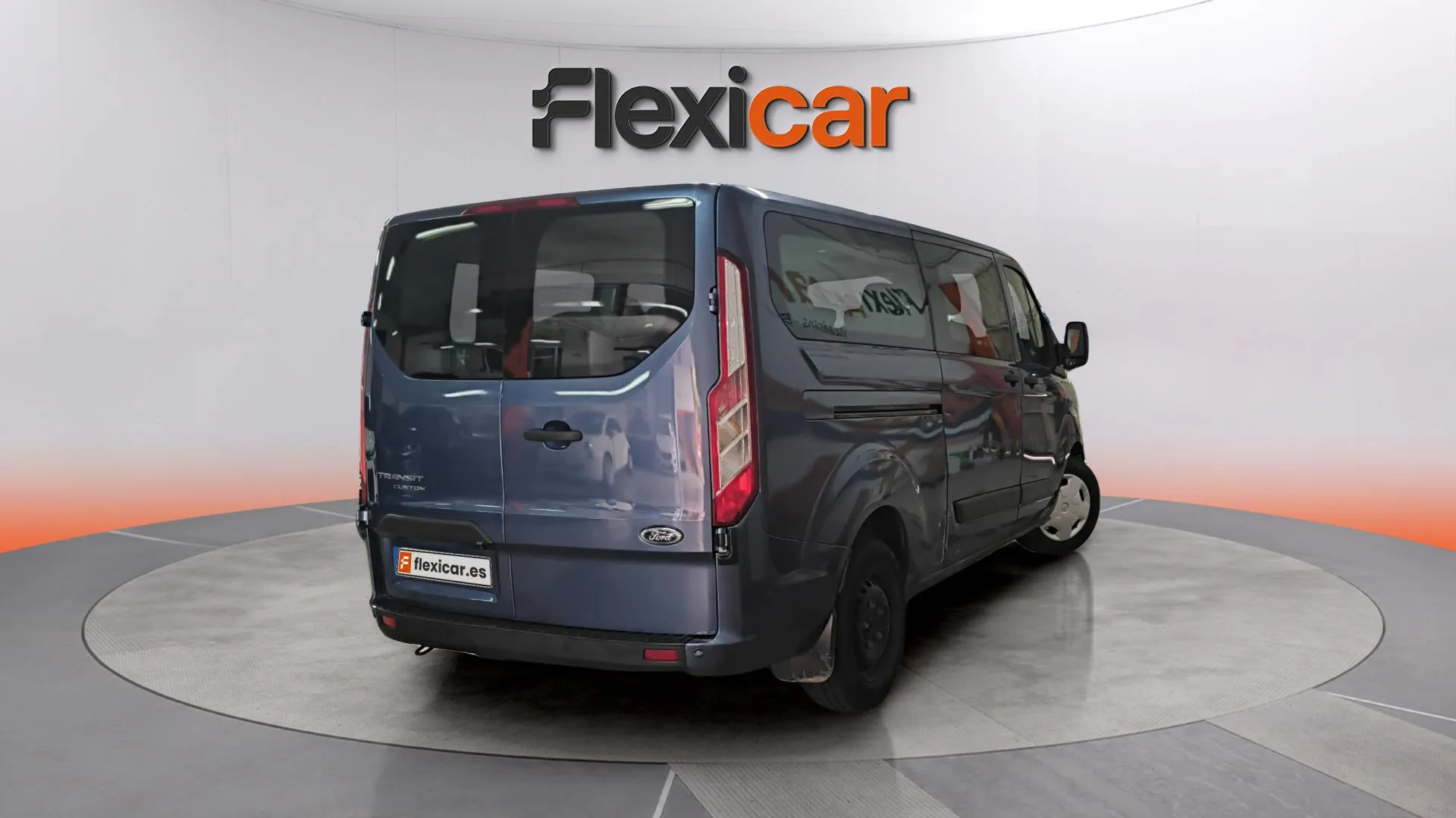 Ford Transit Custom 2.0 EcoBlue L2 Titanium - foto 7