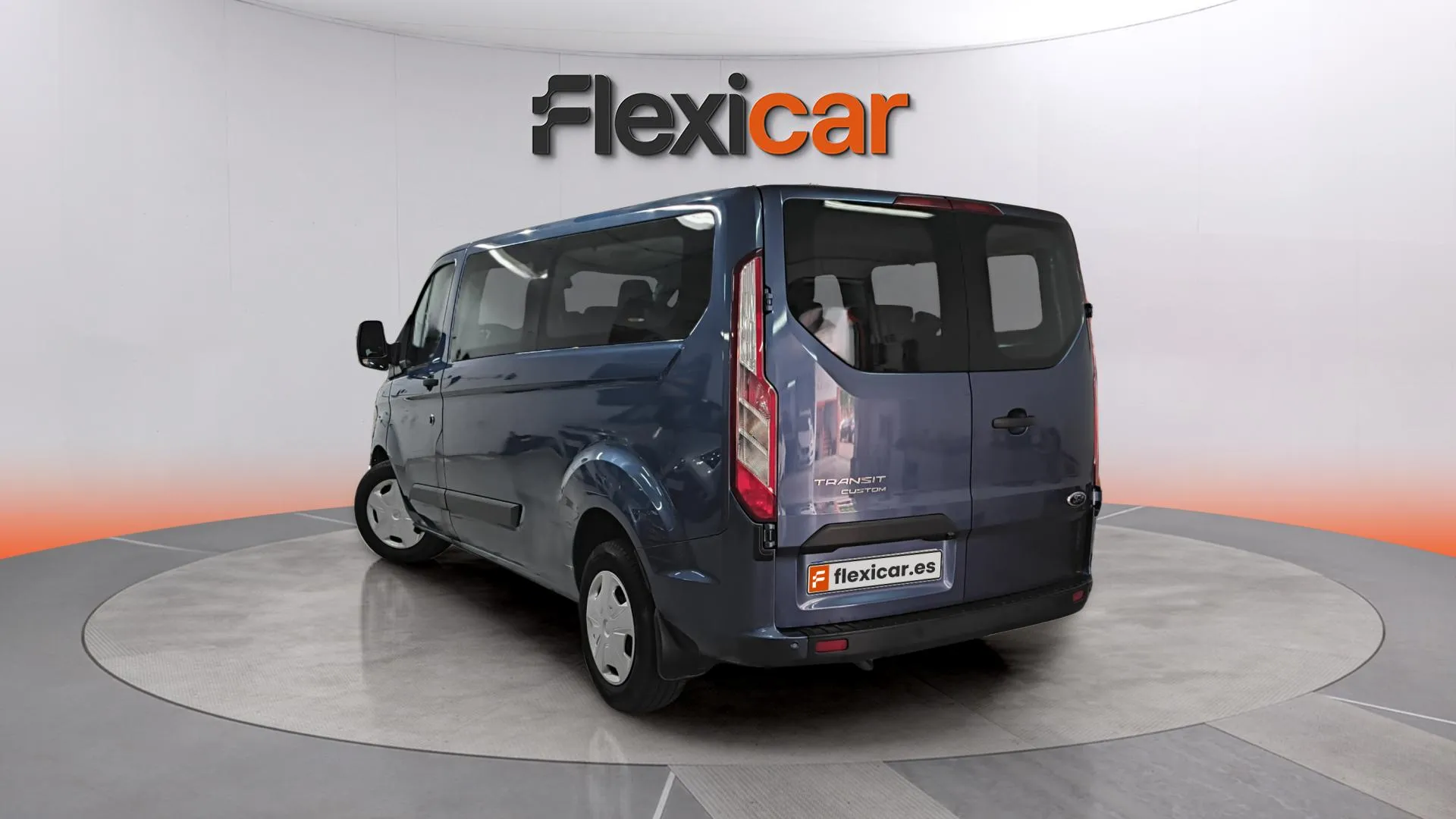 Ford Transit Custom 2.0 EcoBlue L2 Titanium - foto 5