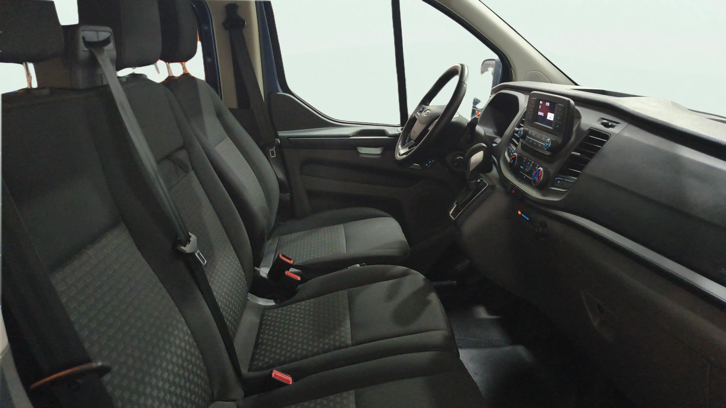 Ford Transit Custom 2.0 EcoBlue L2 Titanium - foto 12