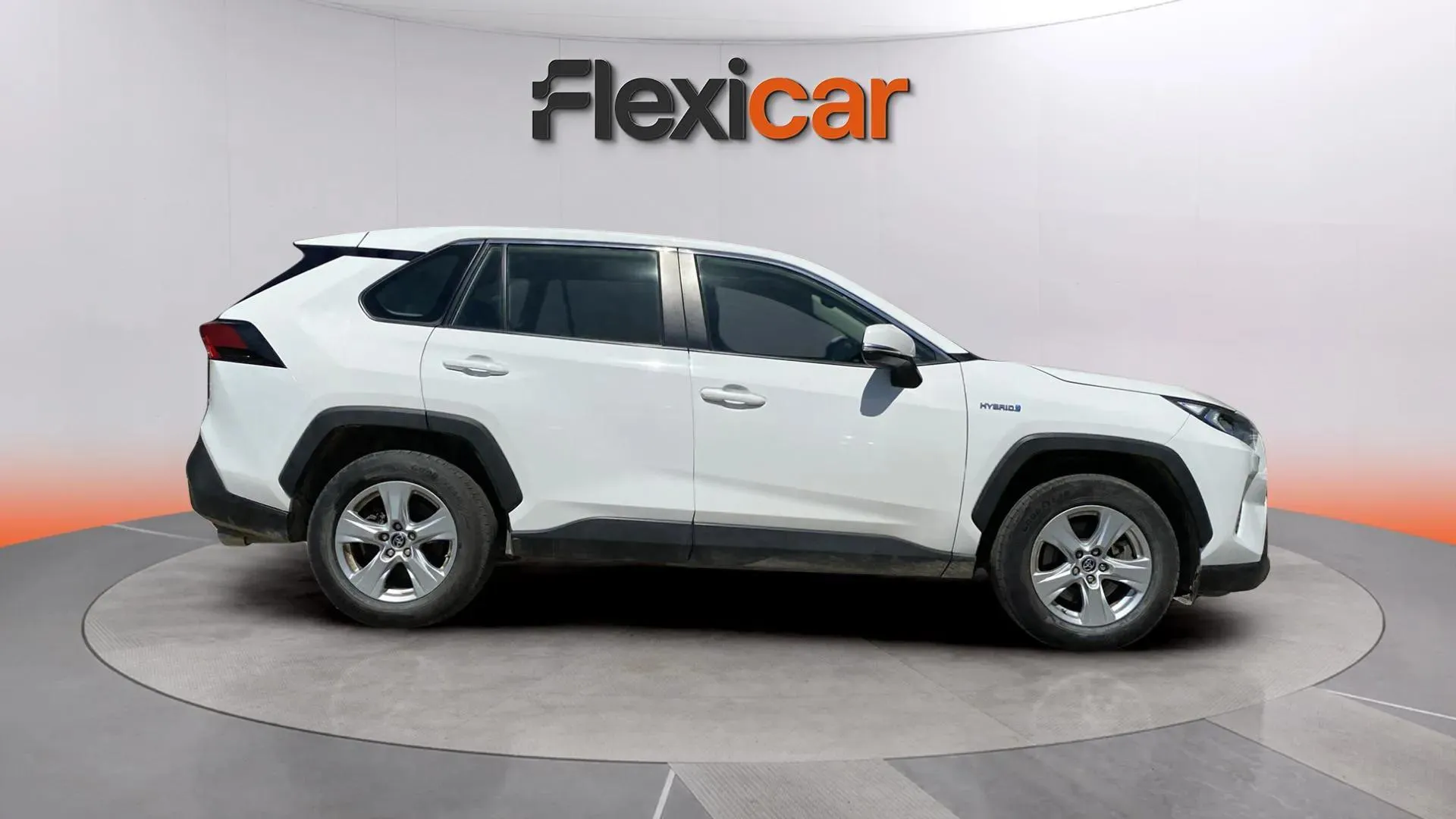 Toyota RAV4 2.5l 220H Business 4WD - foto 2