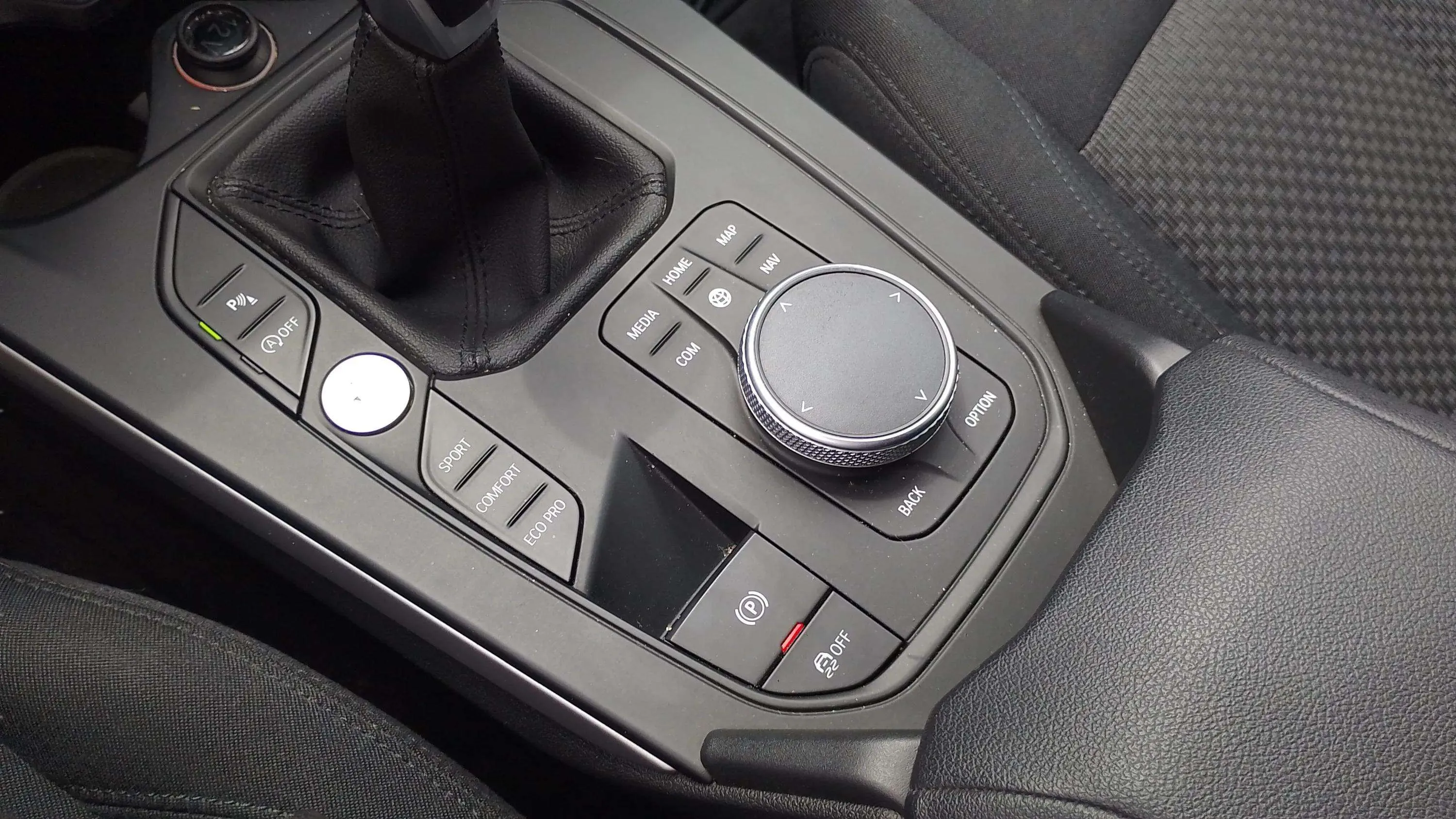 BMW Serie 1 118d - foto 28