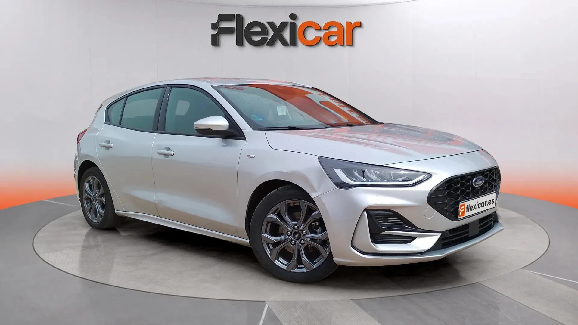 Ford Focus 1.0 EcoBoost MHEV ST-Line - foto 1