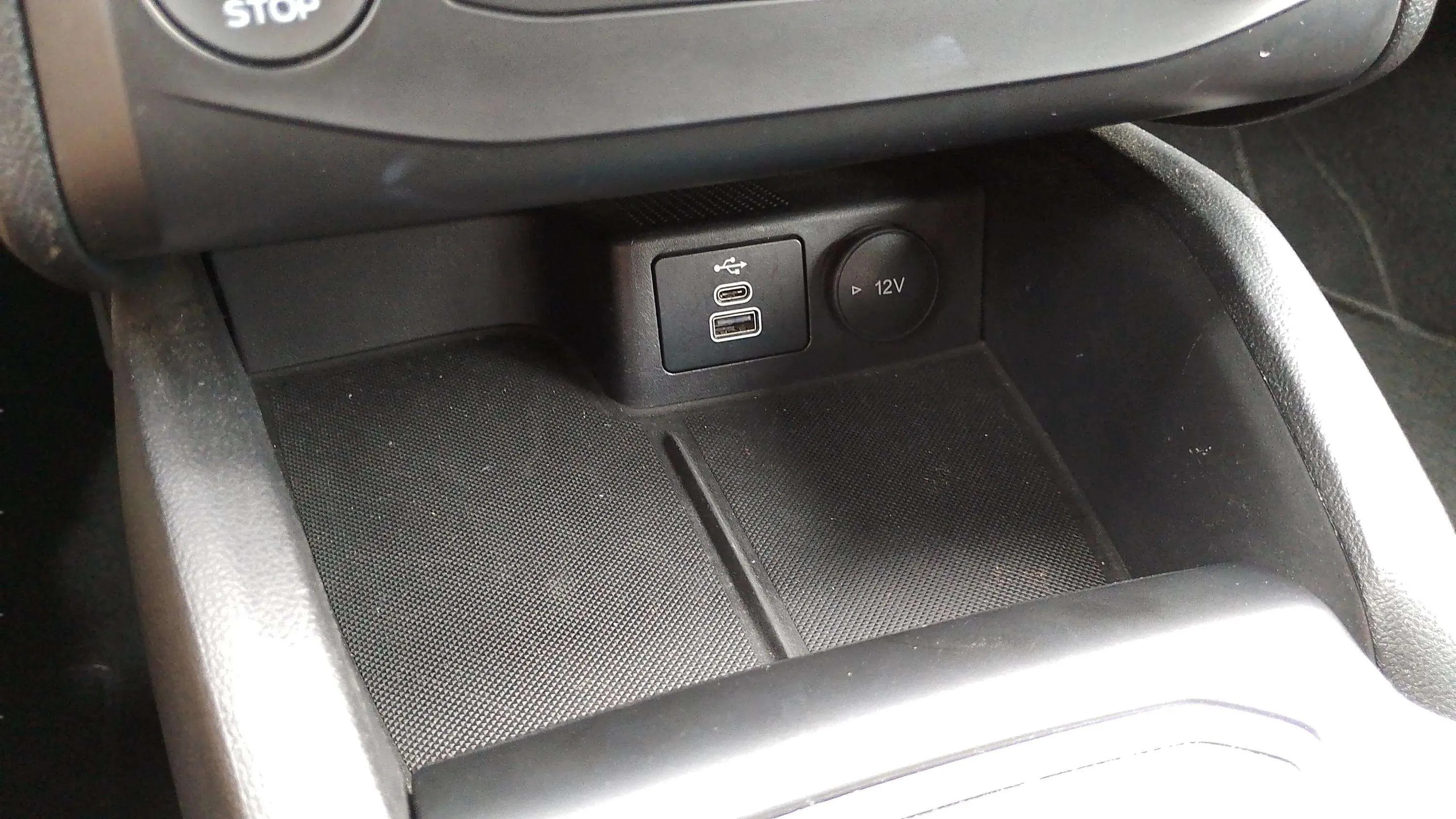 Ford Focus 1.0 EcoBoost MHEV ST-Line - foto 35