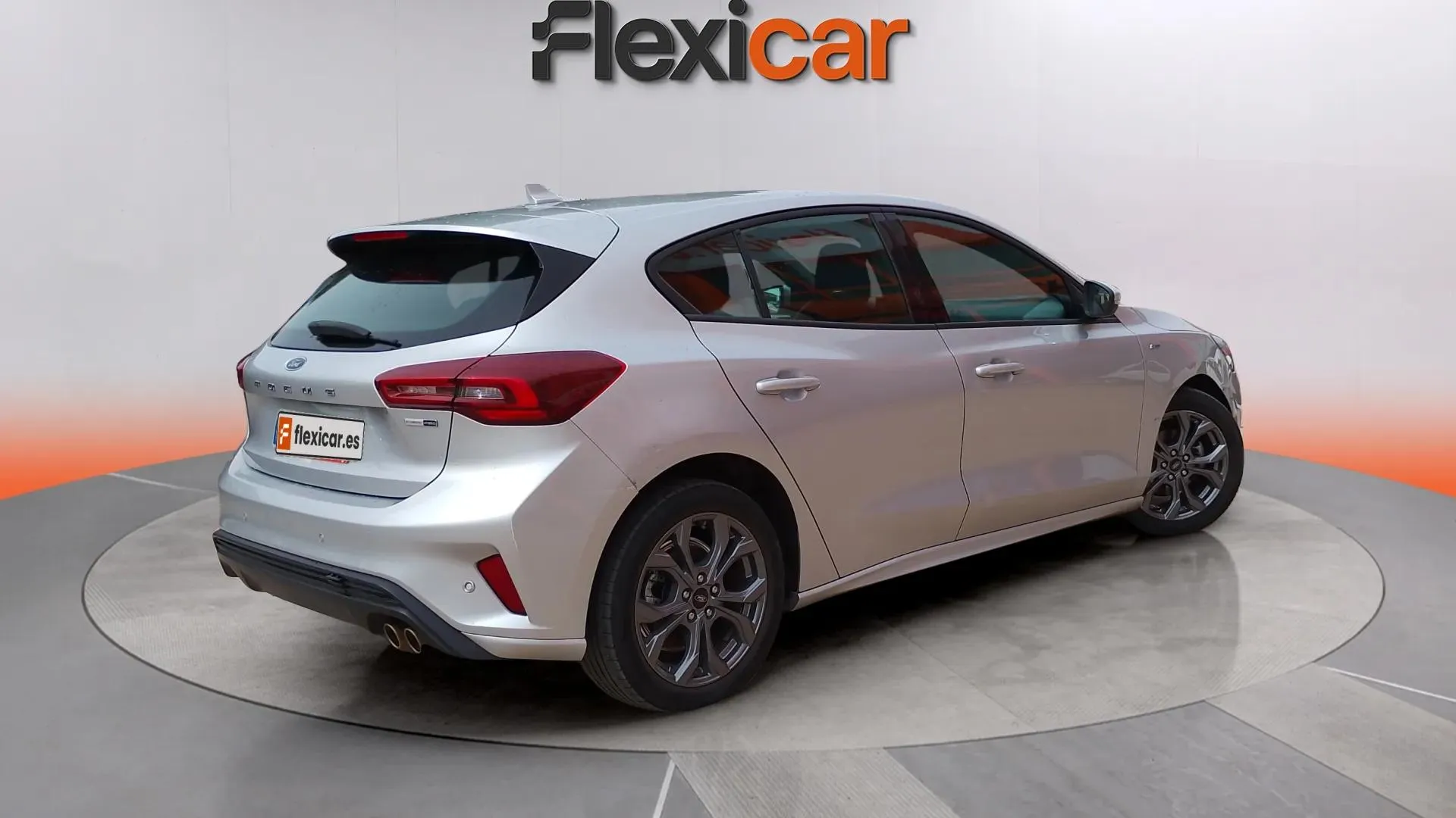 Ford Focus 1.0 EcoBoost MHEV ST-Line - foto 4