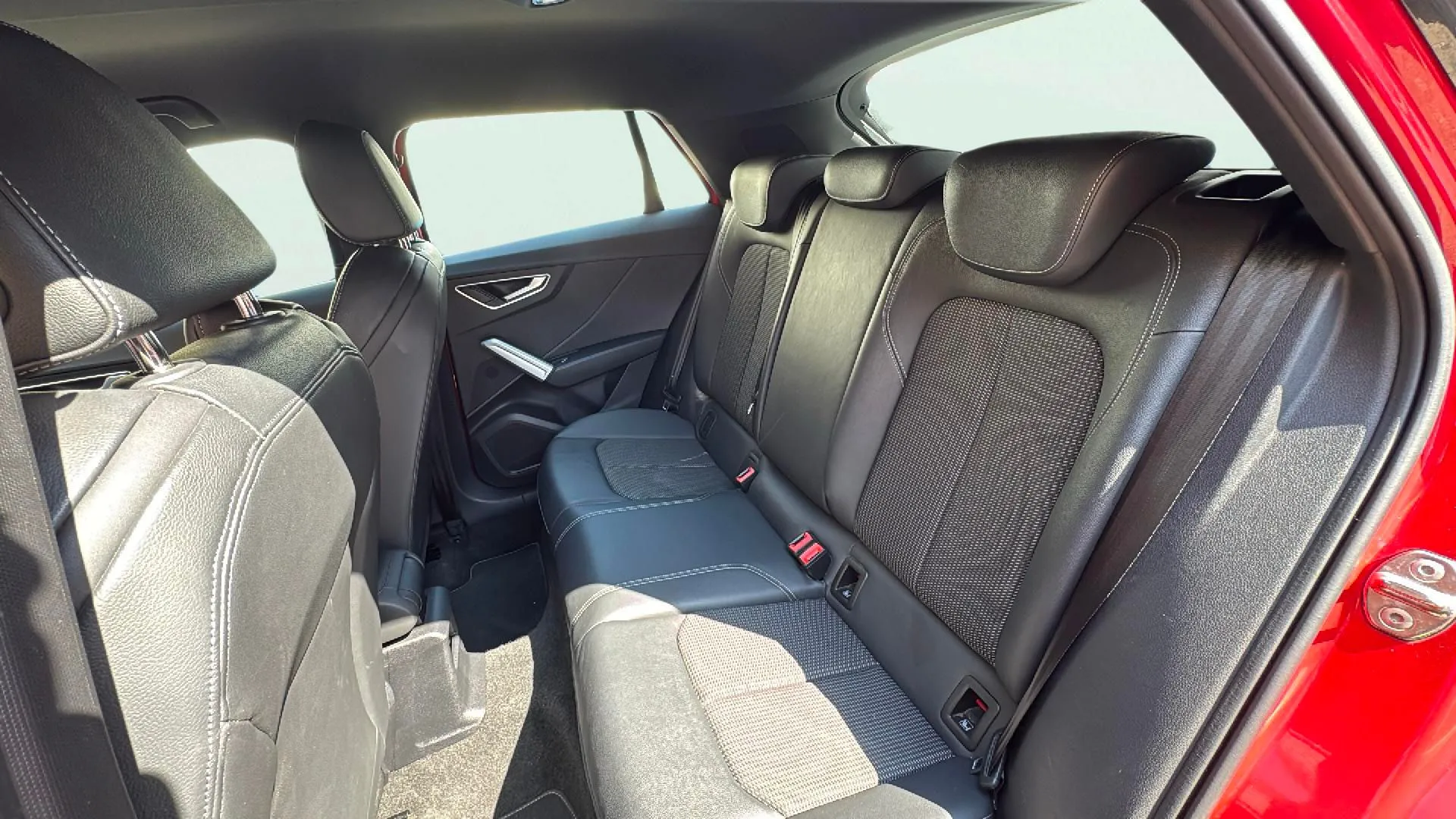 Audi Q2 S line 35 TDI S tronic - foto 9