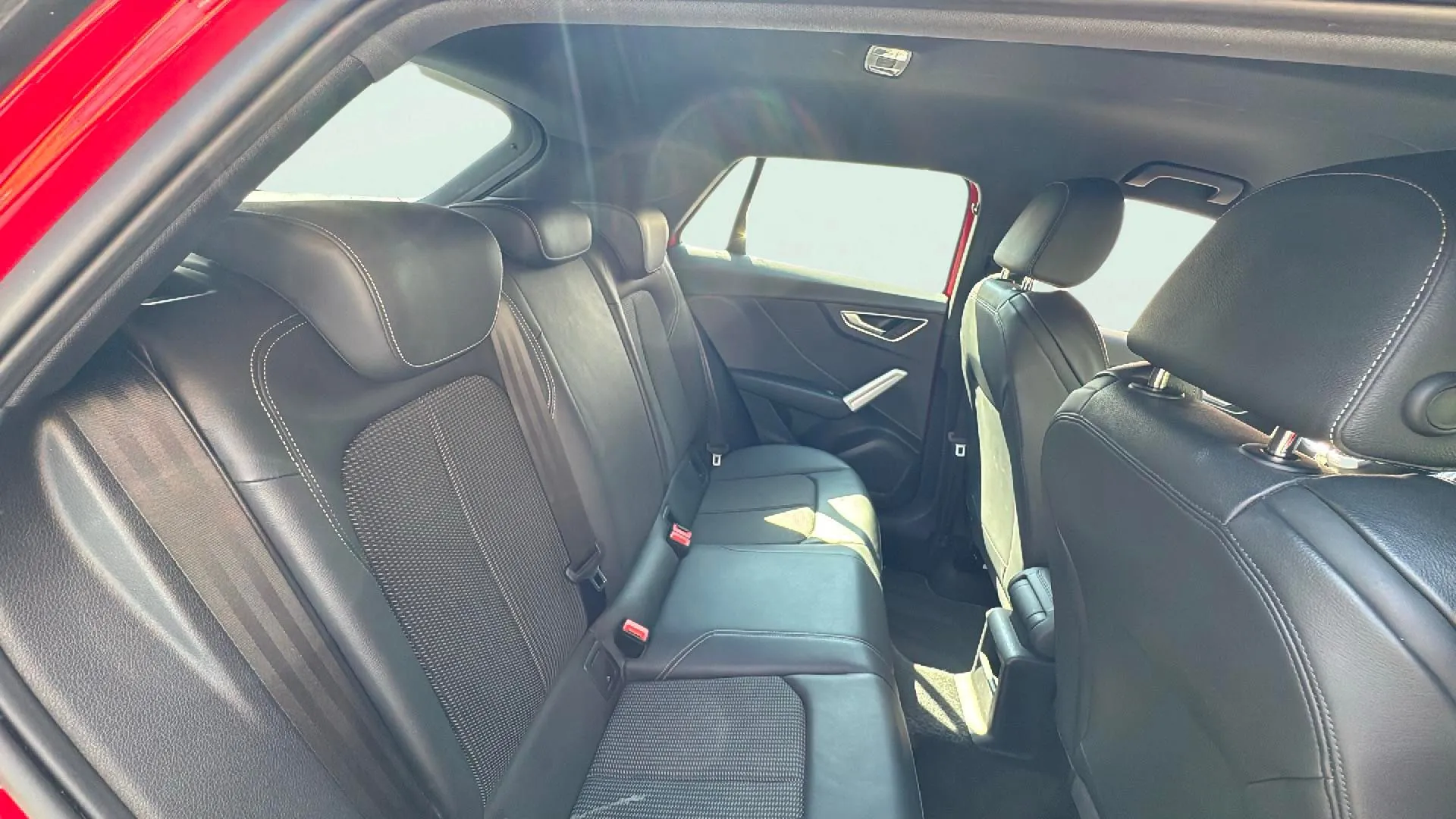 Audi Q2 S line 35 TDI S tronic - foto 11