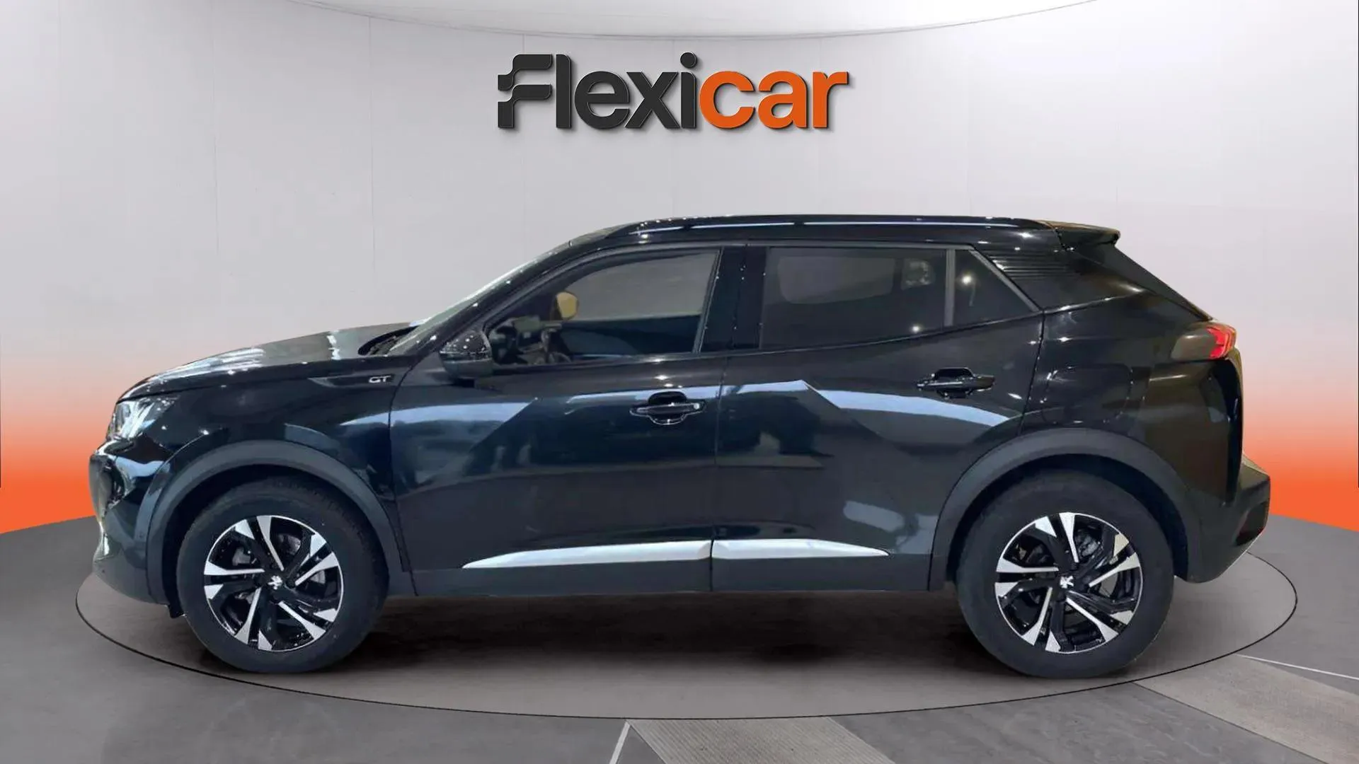 Peugeot 2008 GT BlueHDi 130 EAT8 - foto 5