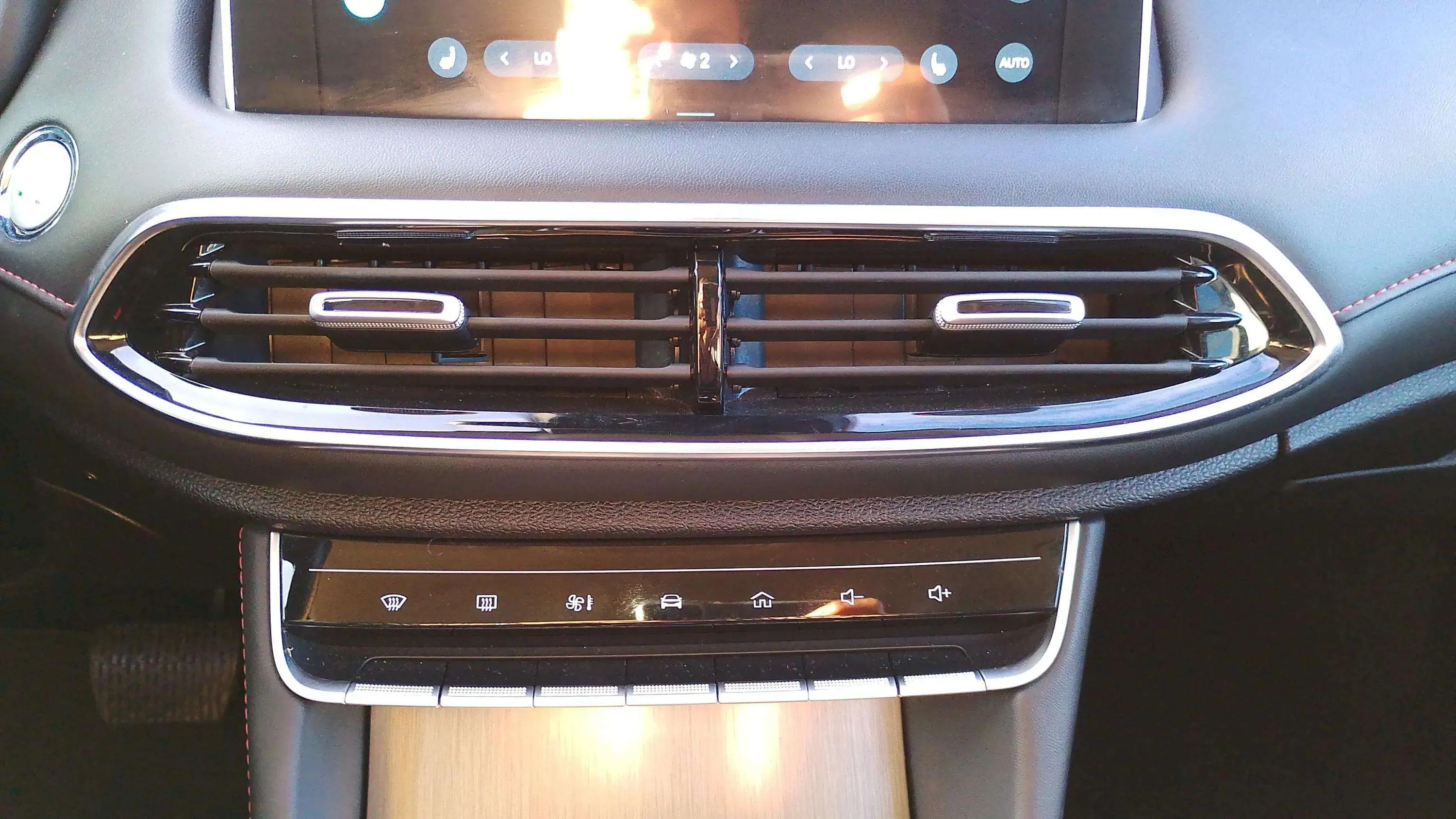 MG HS 1.5 Turbo GDI Comfort DCT - foto 17