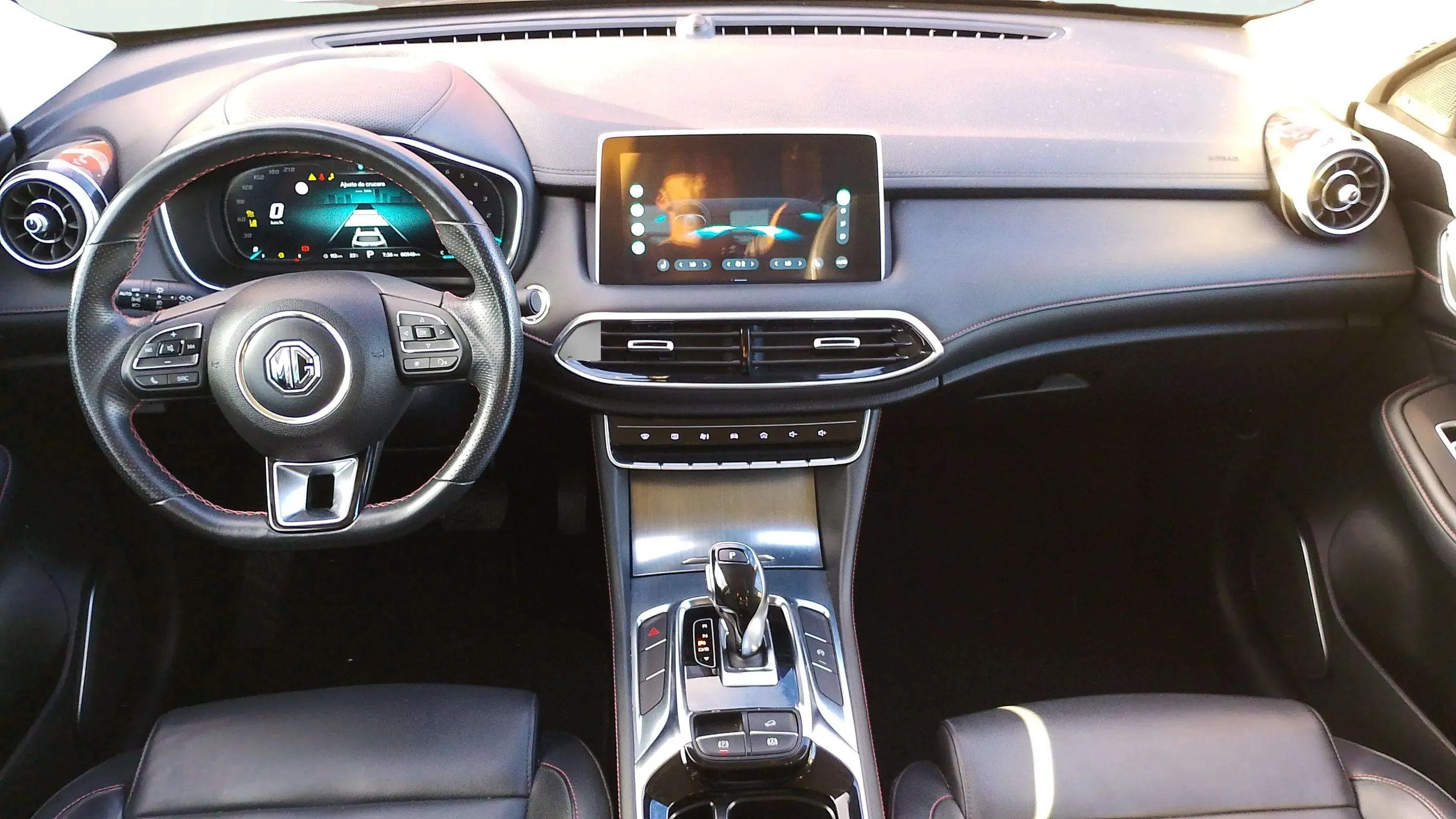 MG HS 1.5 Turbo GDI Comfort DCT - foto 9