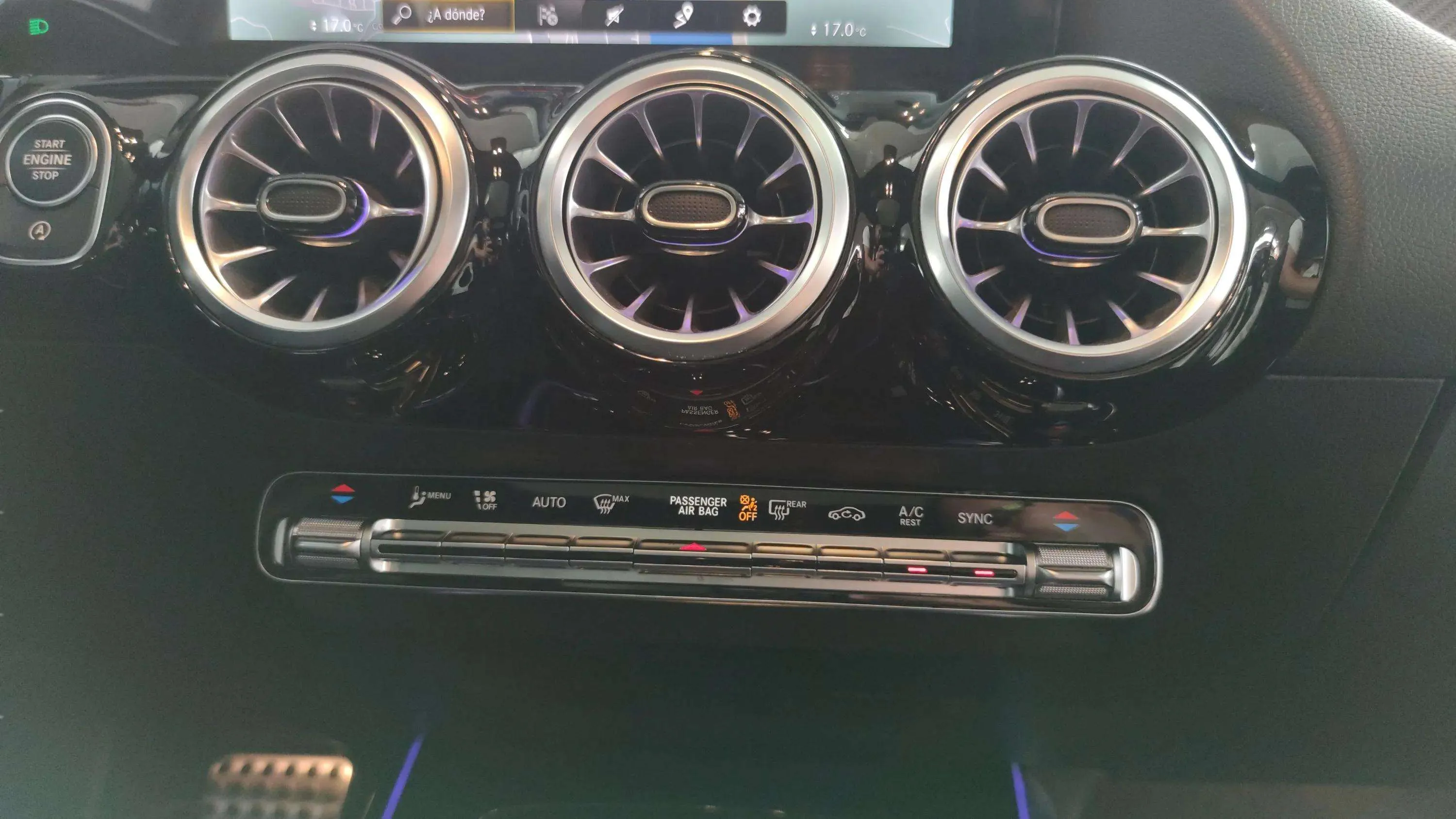 Mercedes-Benz GLA 200 D - foto 18