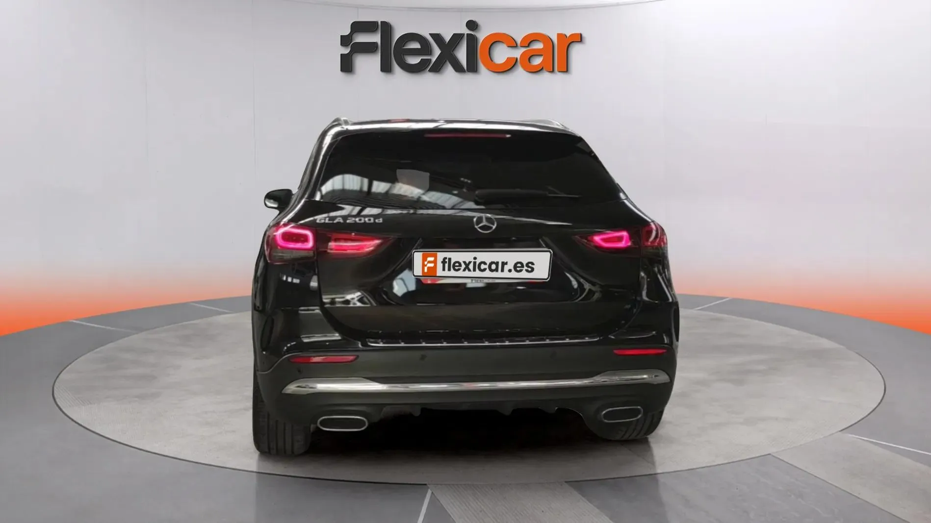 Mercedes-Benz GLA 200 D - foto 6