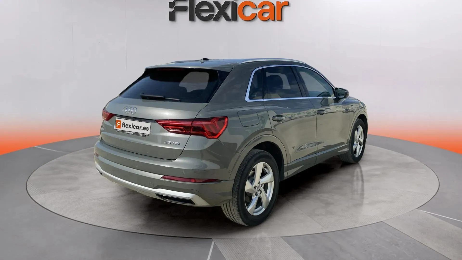 Audi Q3 35 TDI S tronic - foto 6