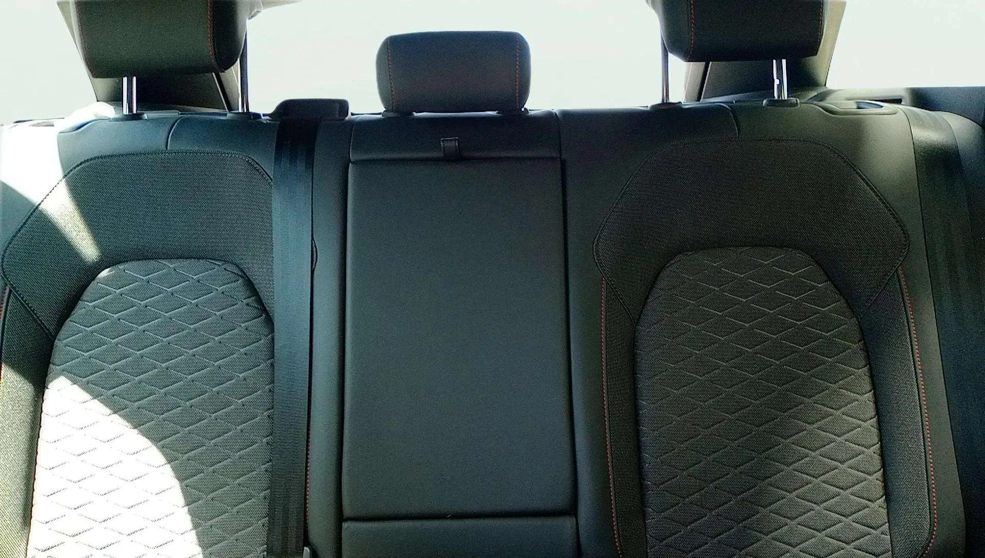 SEAT León SP 1.5 eTSI DSG FR Special Edition - foto 13