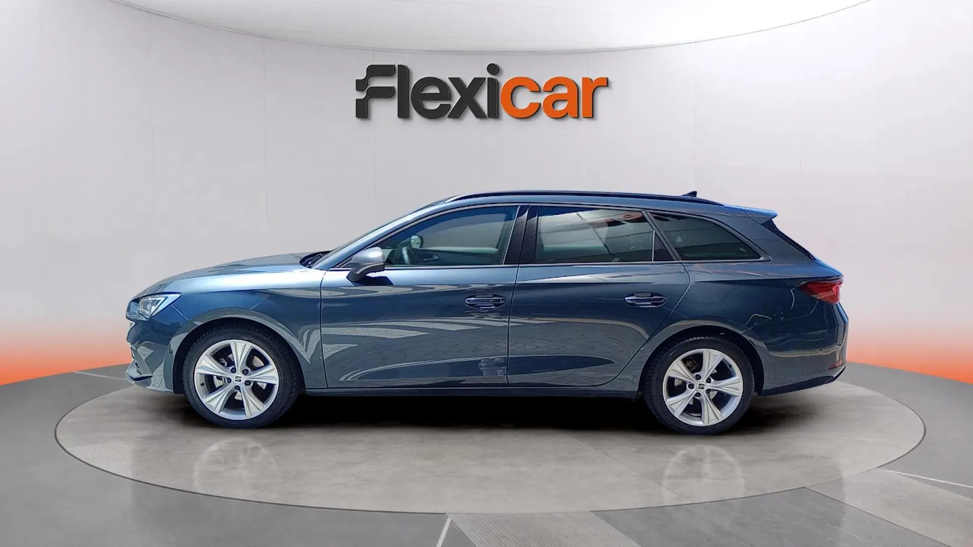 SEAT León SP 1.5 eTSI DSG FR Special Edition - foto 4