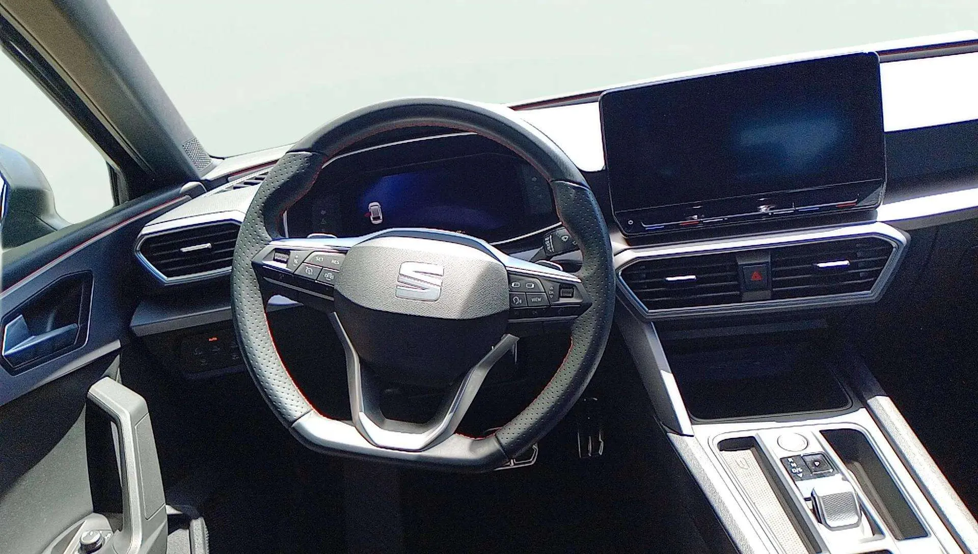 SEAT León SP 1.5 eTSI DSG FR Special Edition - foto 10
