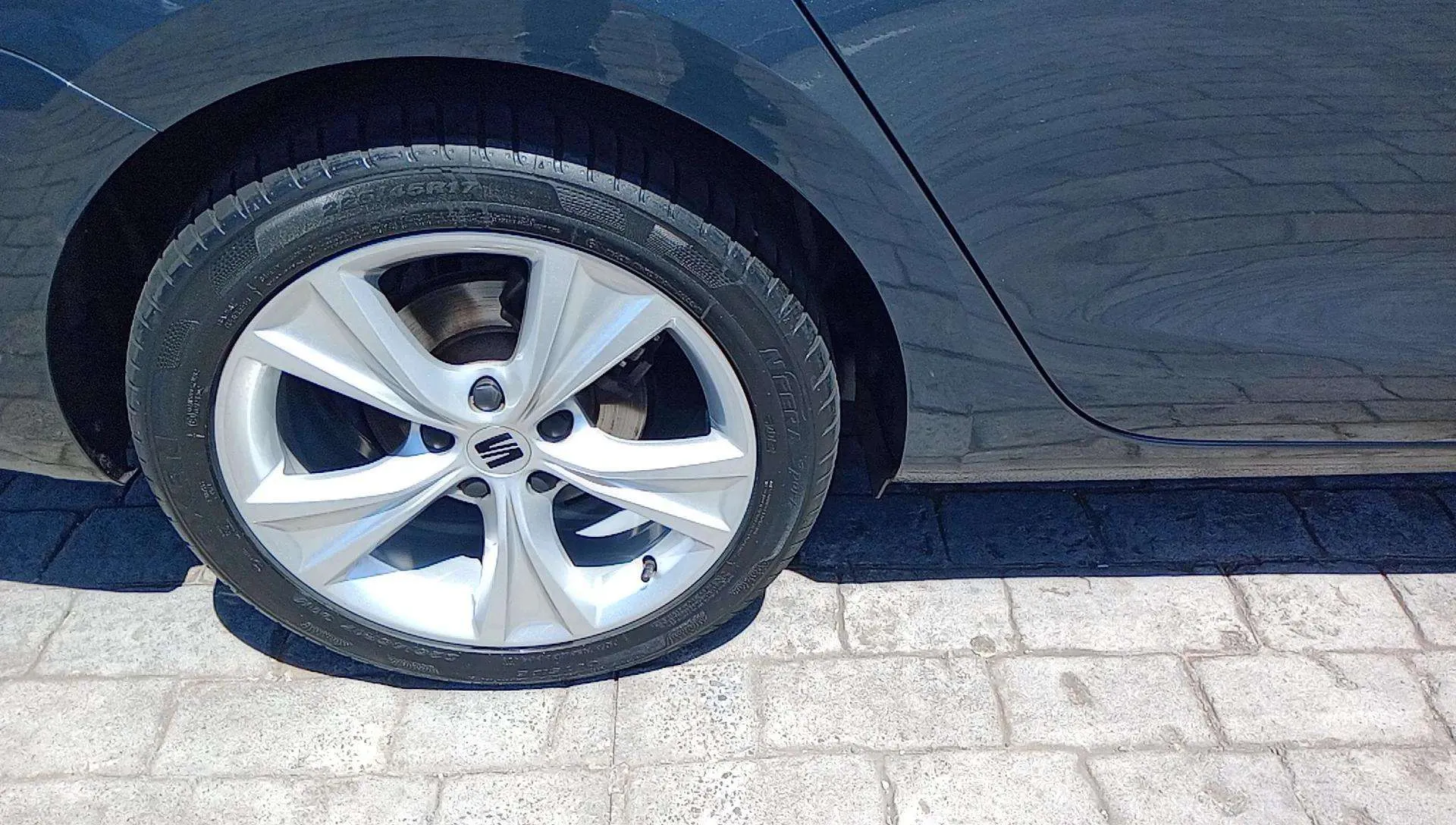 SEAT León SP 1.5 eTSI DSG FR Special Edition - foto 17