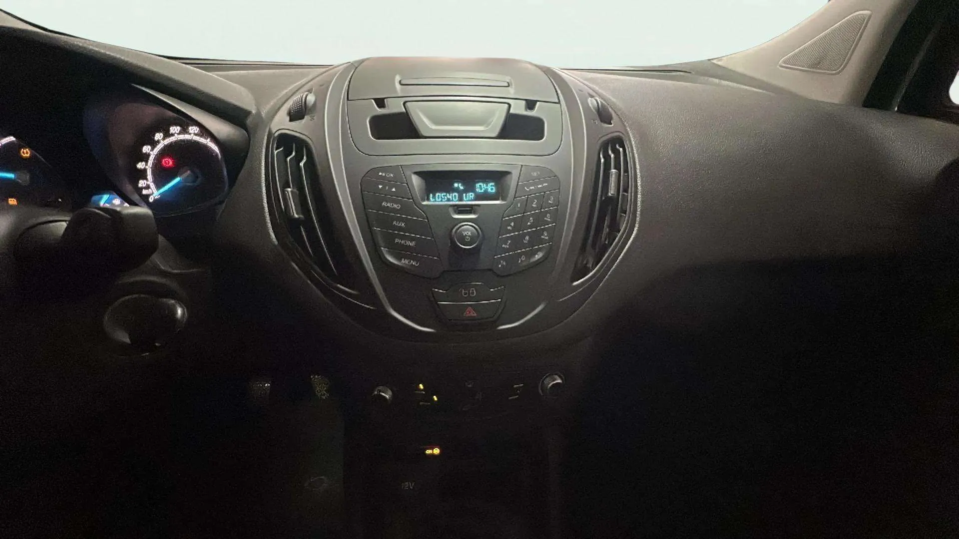 Ford Tourneo Courier 1.0 EcoBoost Ambiente - foto 10