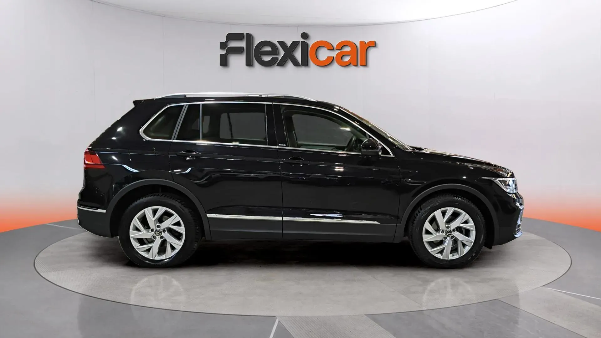 Volkswagen Tiguan Life 1.5 TSI DSG - foto 8