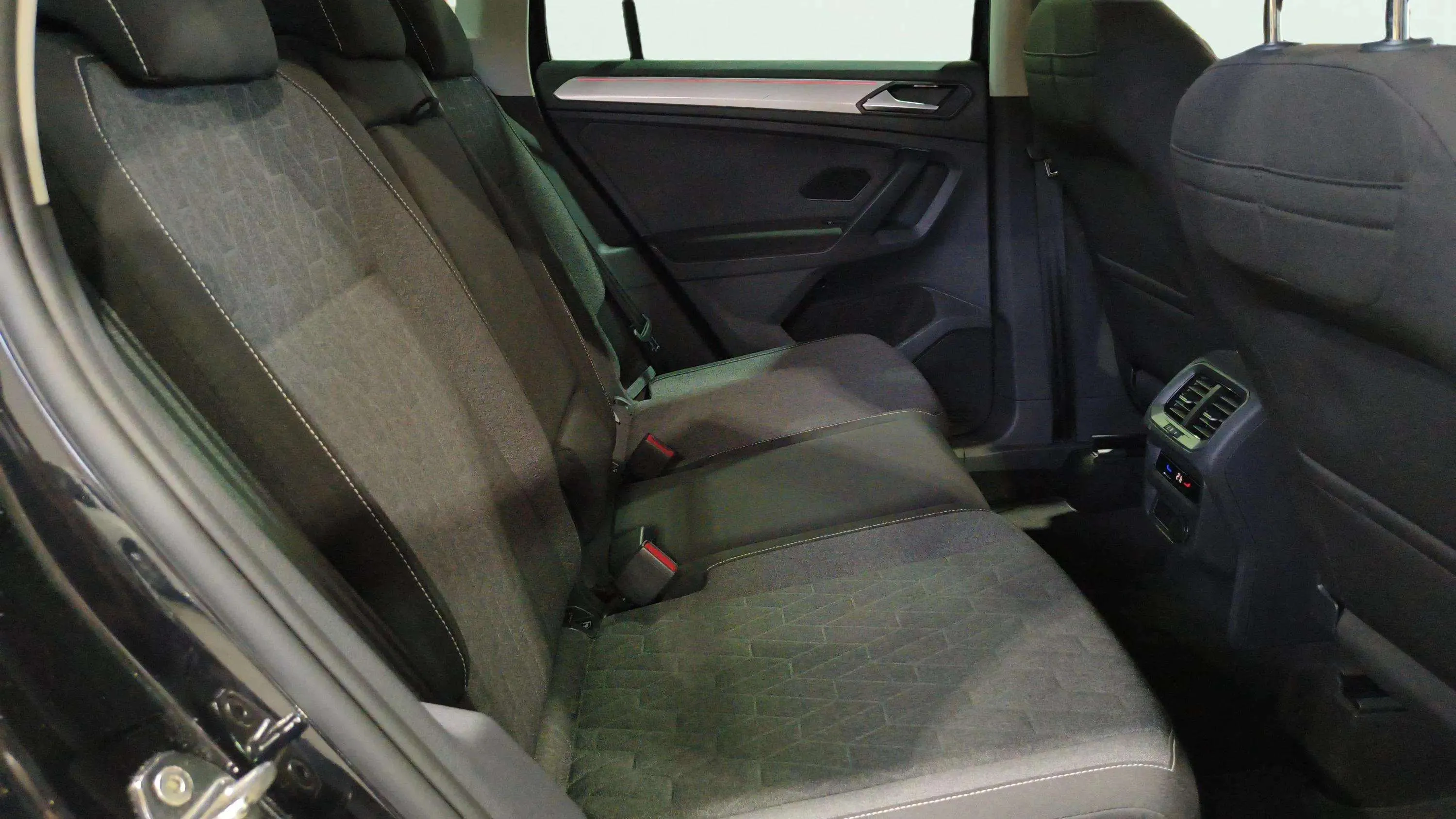 Volkswagen Tiguan Life 1.5 TSI DSG - foto 13