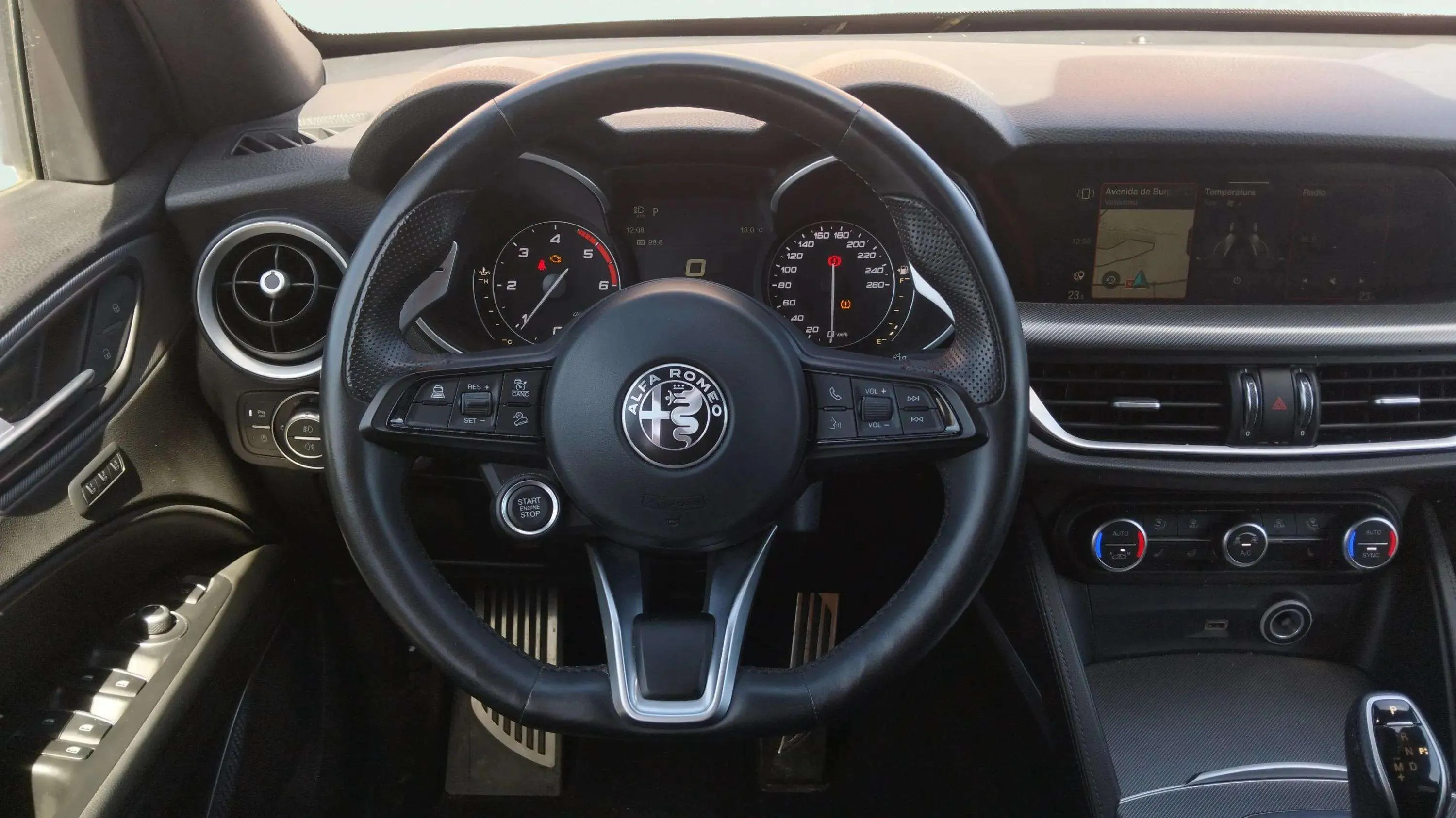 Alfa Romeo Stelvio 2.2 Diésel Veloce Q4 - foto 11
