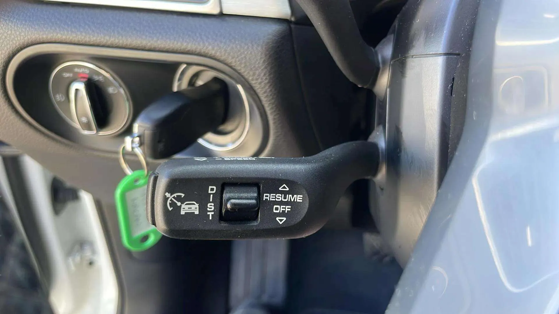 Porsche Macan Turbo - foto 25