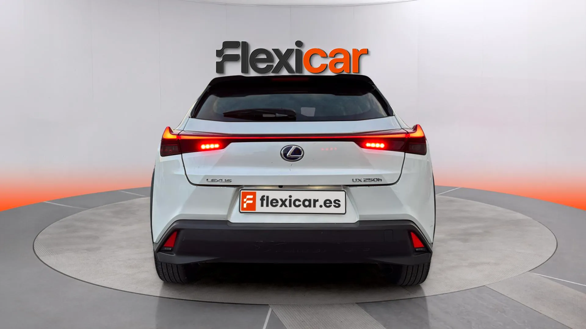 Lexus UX 2.0 250h Business - foto 6