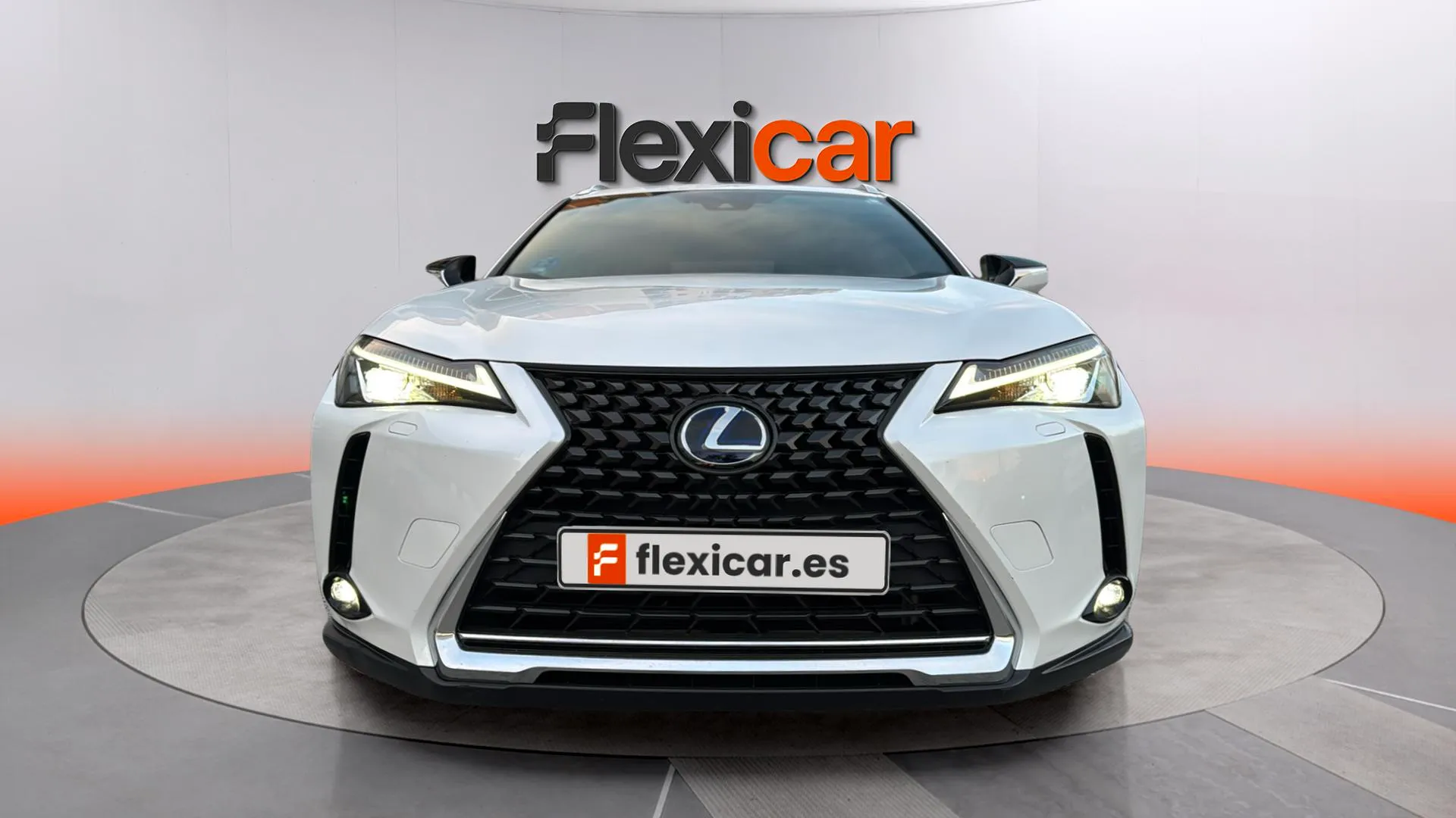 Lexus UX 2.0 250h Business - foto 2