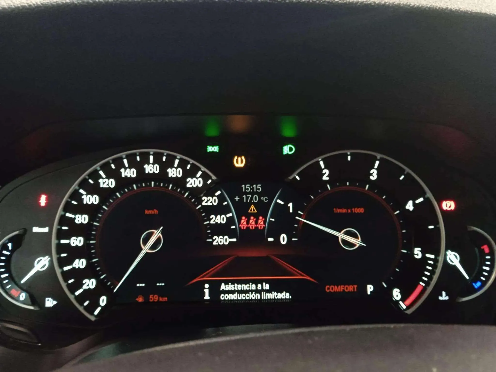 BMW Serie 3 318d - foto 8