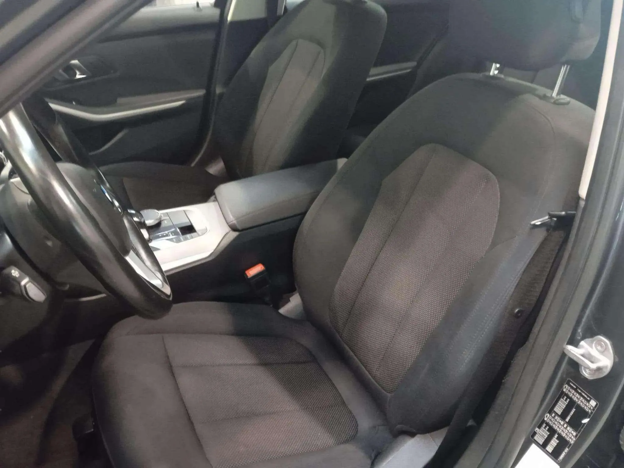 BMW Serie 3 318d - foto 10