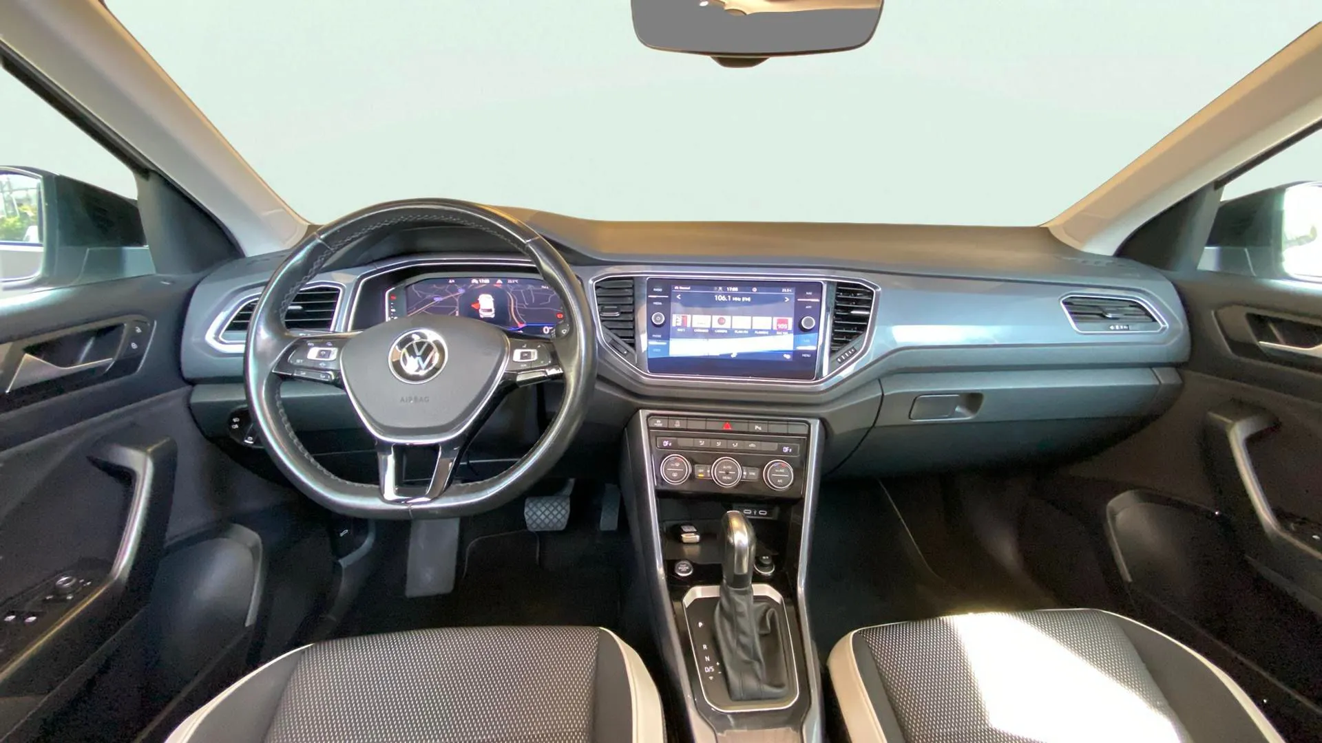 Volkswagen T-Roc Advance R-Line 2.0 TDI DSG - foto 9