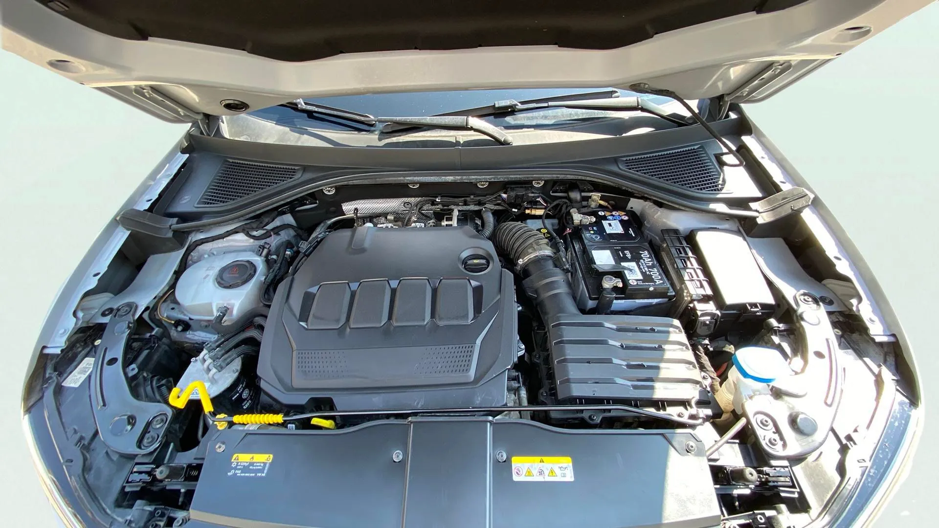 Volkswagen T-Roc Advance R-Line 2.0 TDI DSG - foto 25
