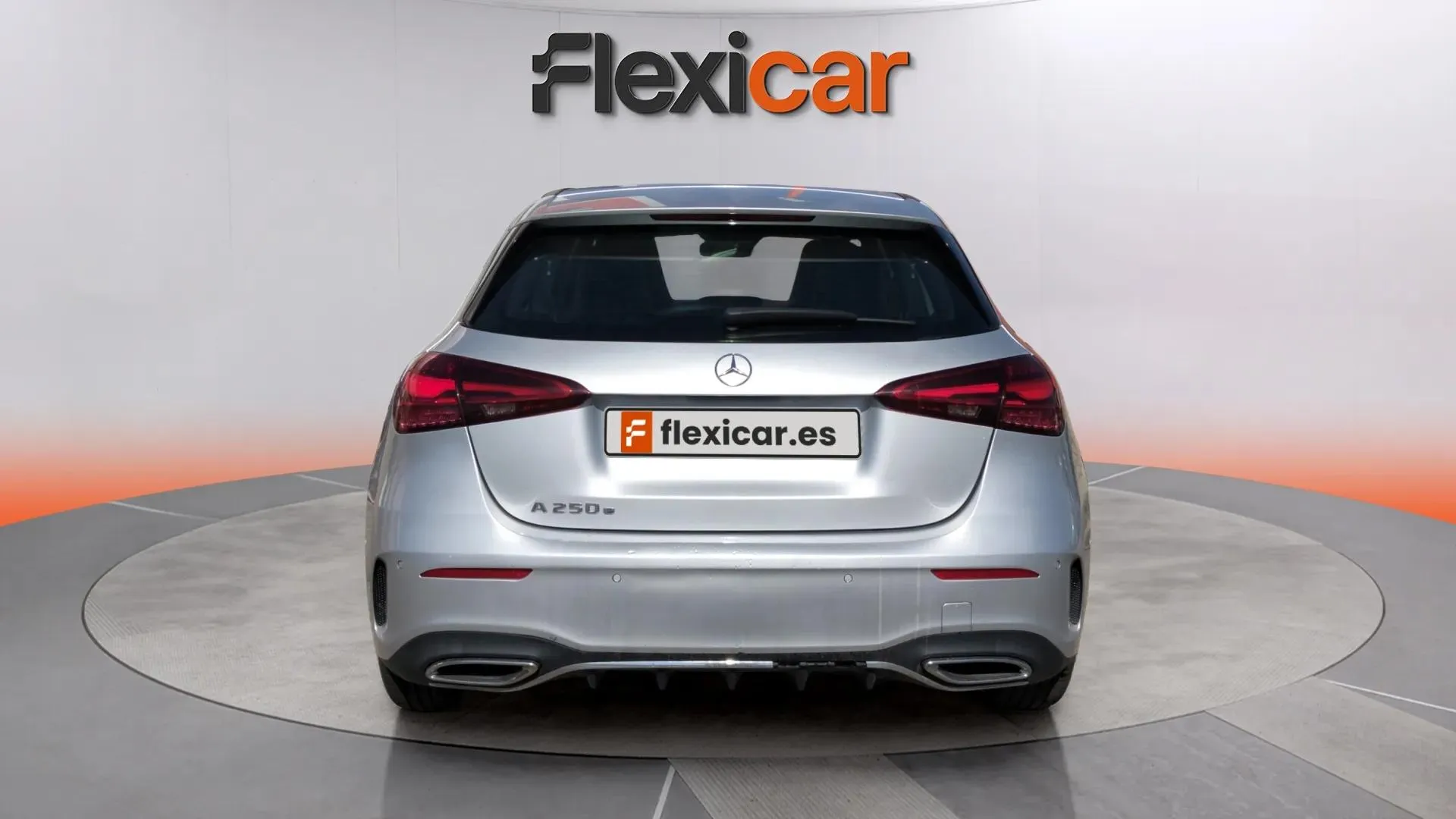 Mercedes-Benz Clase A A 250 e - foto 8